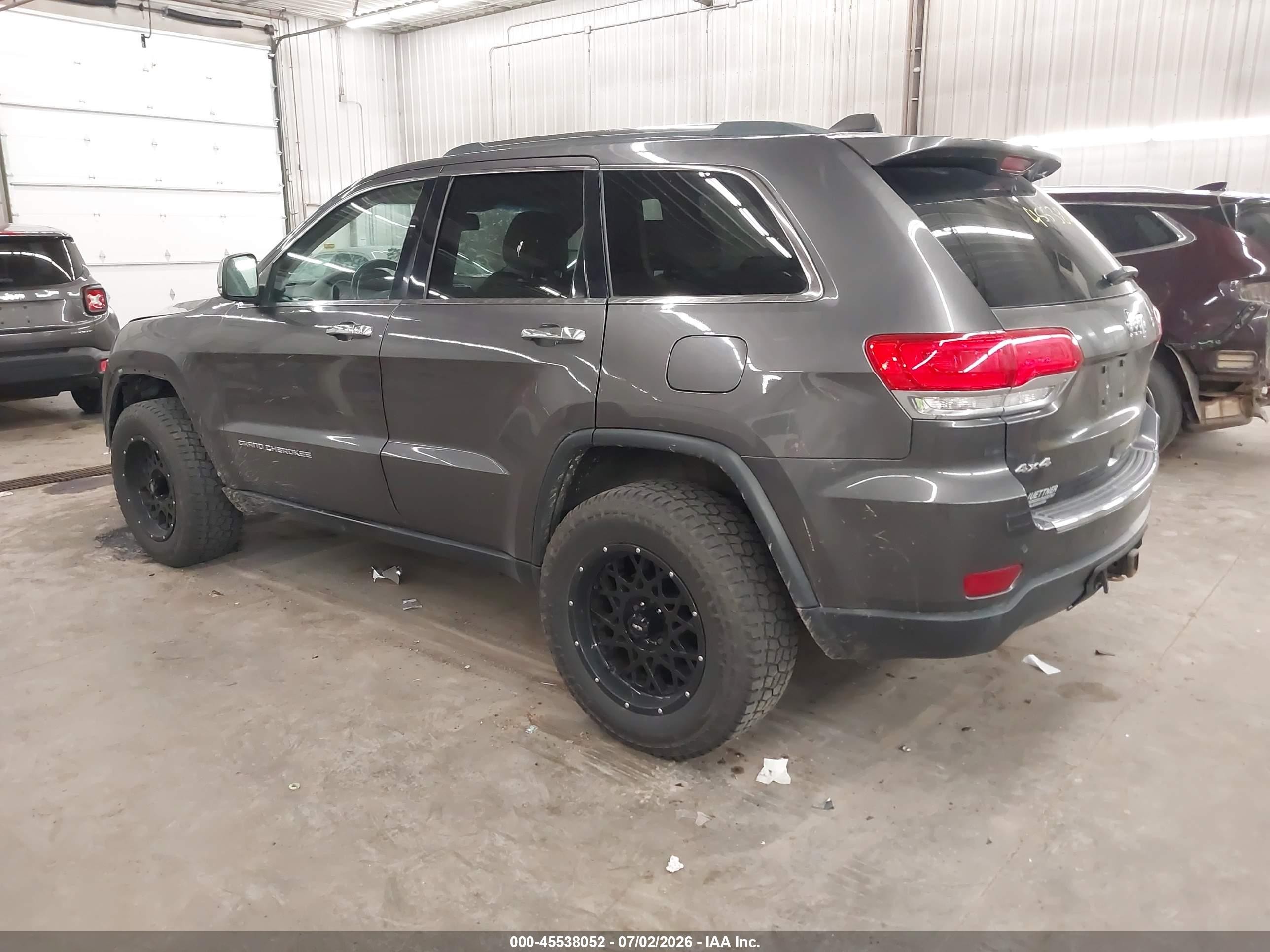 2015 Jeep Grand Cherokee Limited Silver vin: 1C4RJFBG4FC632878