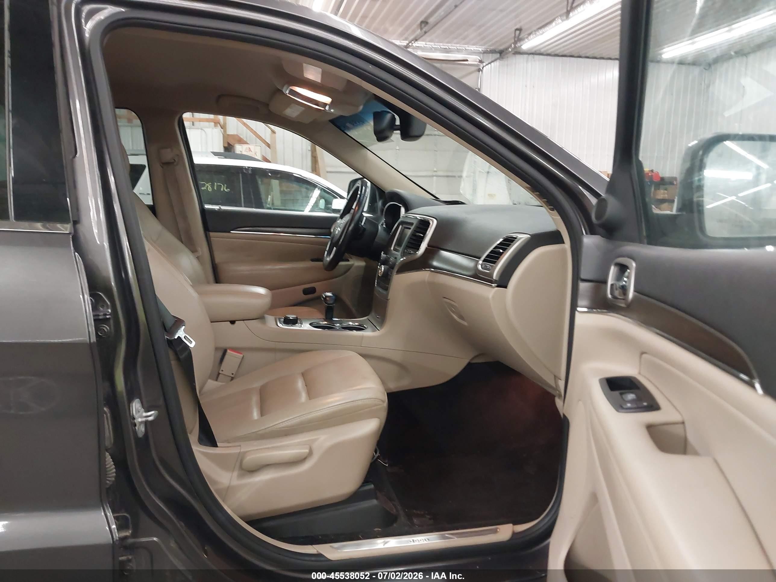 2015 Jeep Grand Cherokee Limited Silver vin: 1C4RJFBG4FC632878