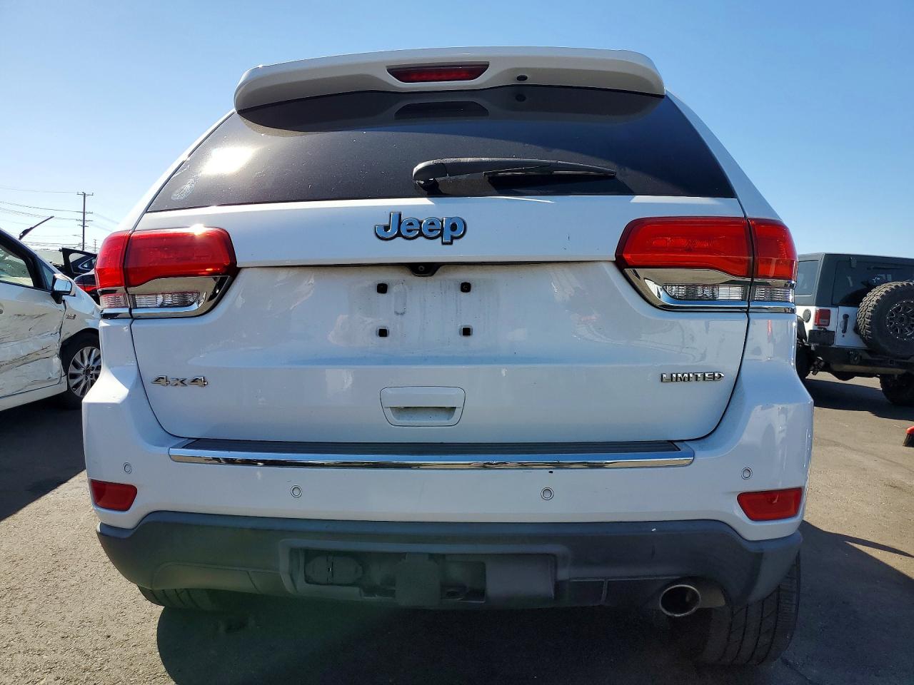2015 Jeep Grand Cherokee Limited White vin: 1C4RJFBG4FC738702