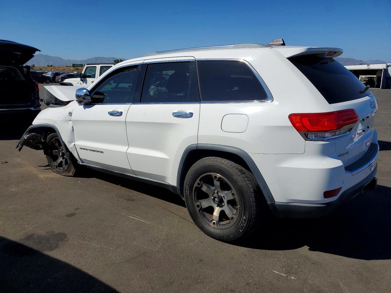 2015 Jeep Grand Cherokee Limited White vin: 1C4RJFBG4FC738702
