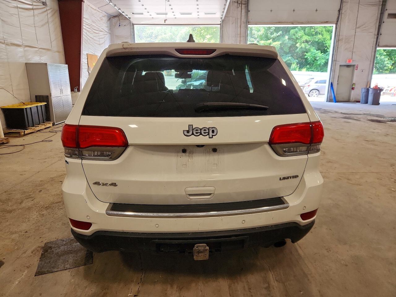 2015 Jeep Grand Cherokee Limited White vin: 1C4RJFBG4FC756911