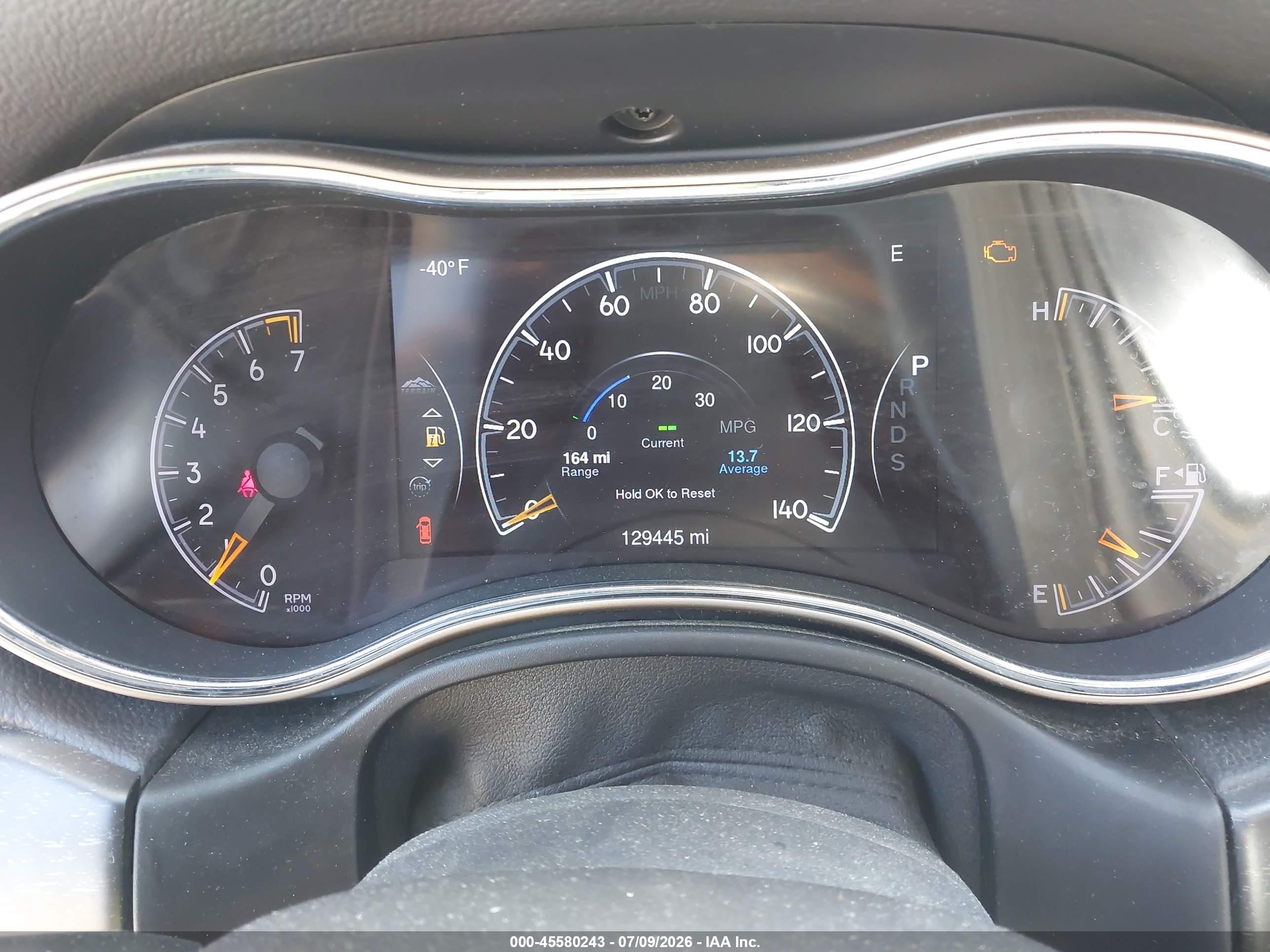 2015 Jeep Grand Cherokee Limited Silver vin: 1C4RJFBG4FC762840