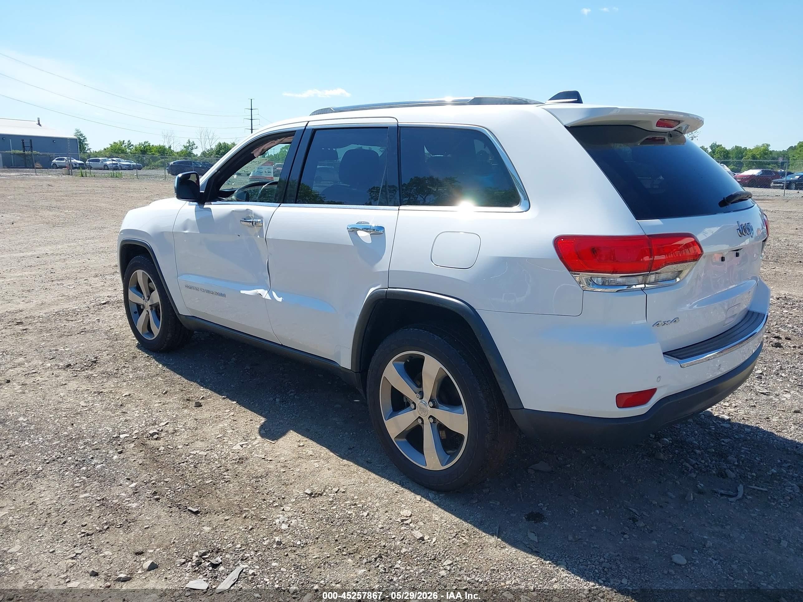 2015 Jeep Grand Cherokee Limited White vin: 1C4RJFBG4FC777192