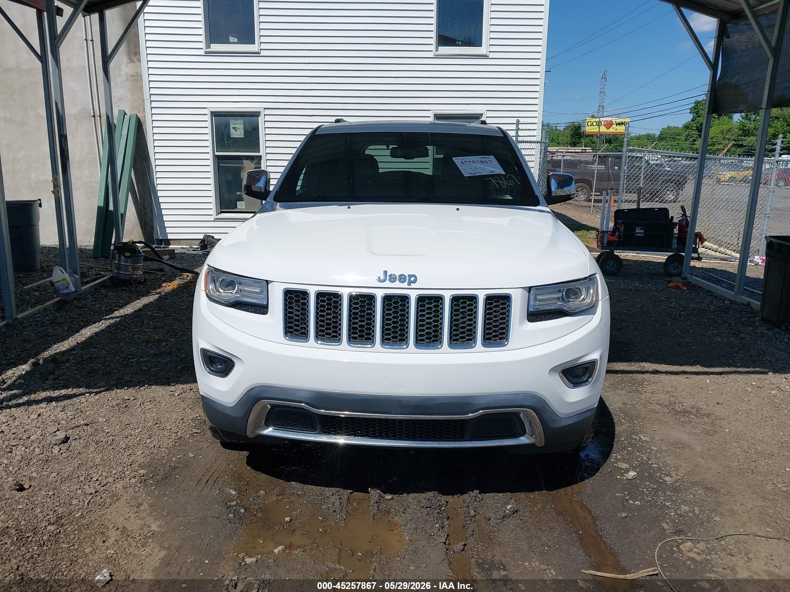 2015 Jeep Grand Cherokee Limited White vin: 1C4RJFBG4FC777192