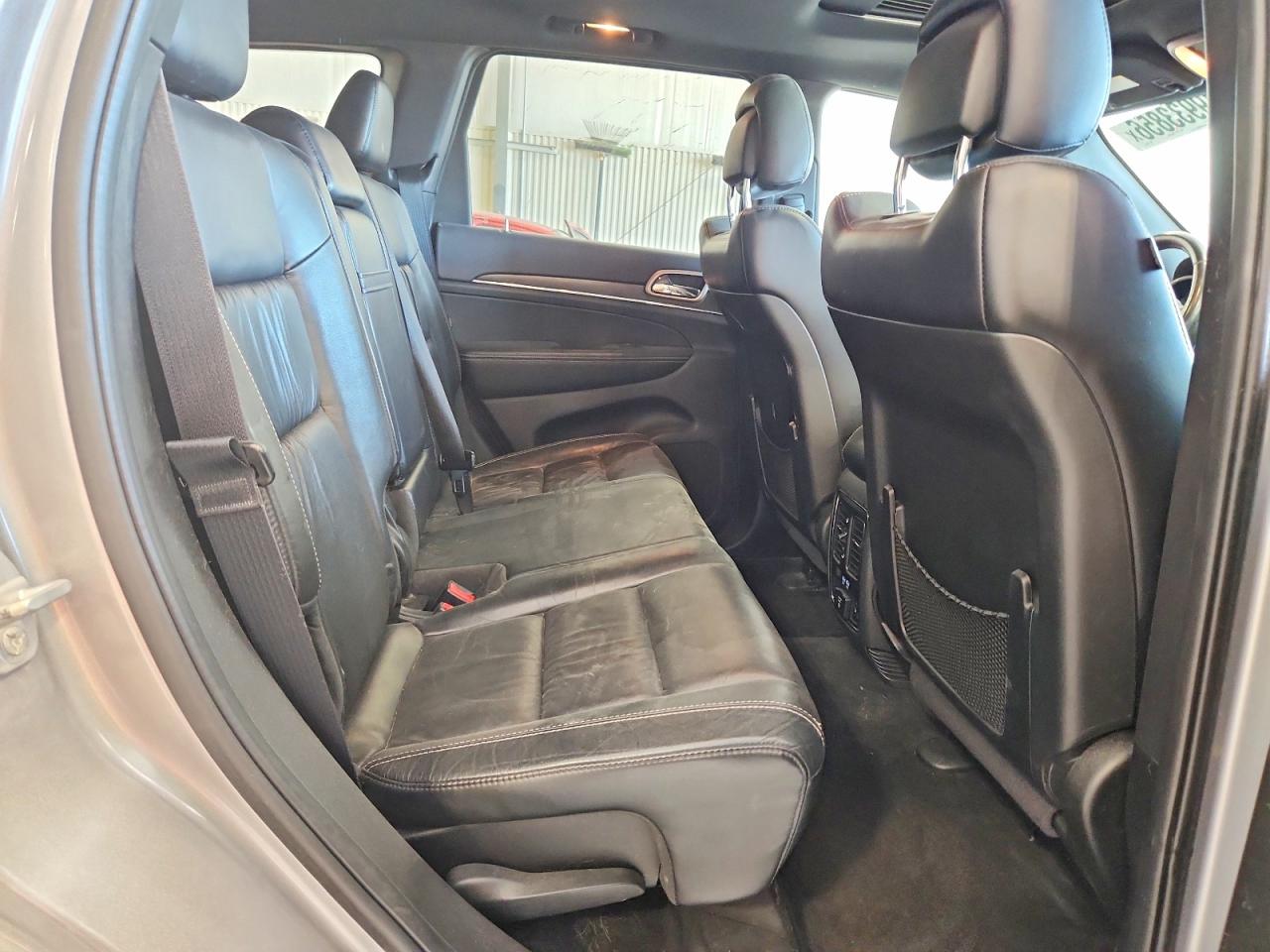 2015 Jeep Grand Cherokee Limited Серебряный vin: 1C4RJFBG4FC779153