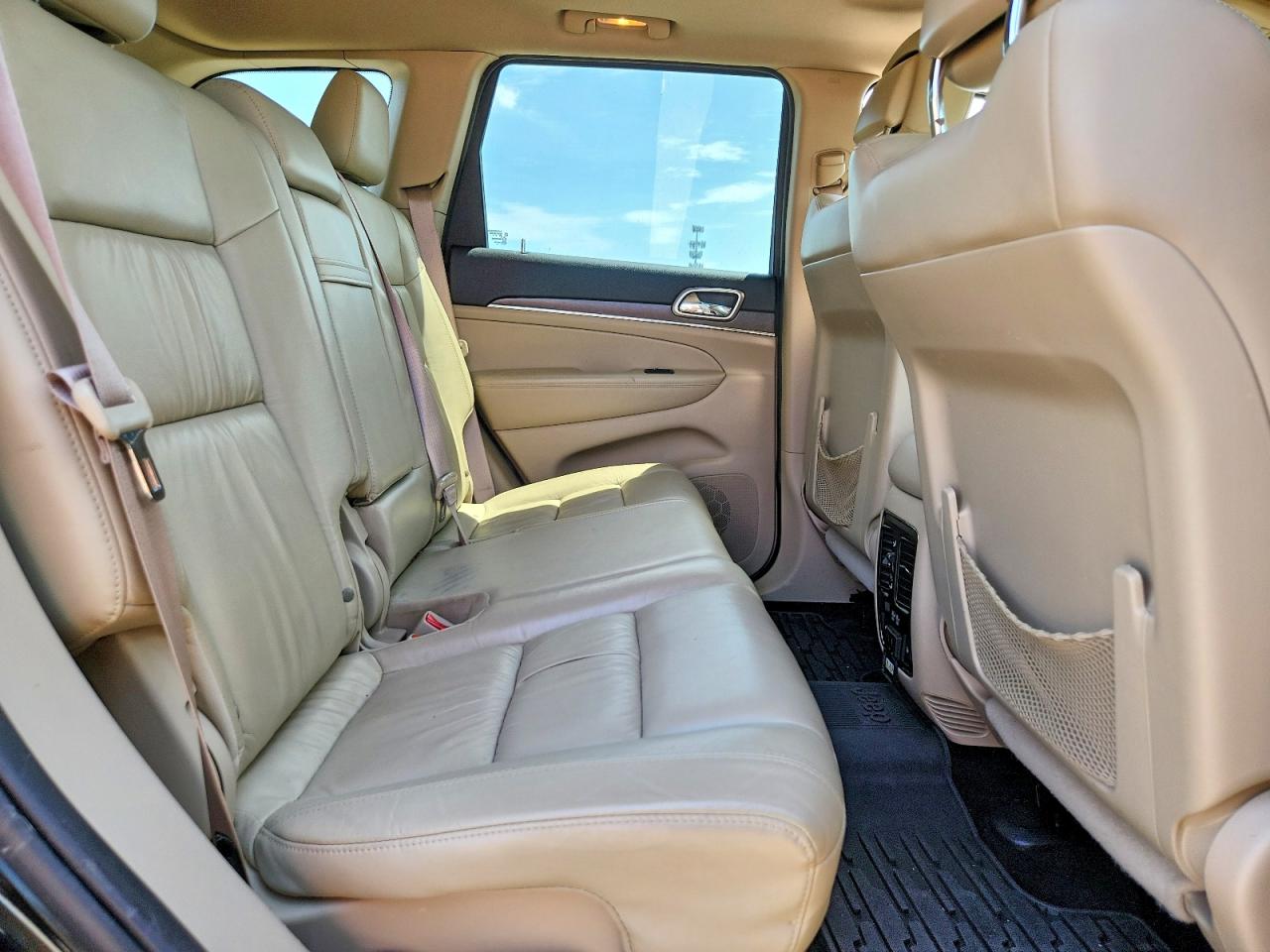2015 Jeep Grand Cherokee Limited Черный vin: 1C4RJFBG4FC877860