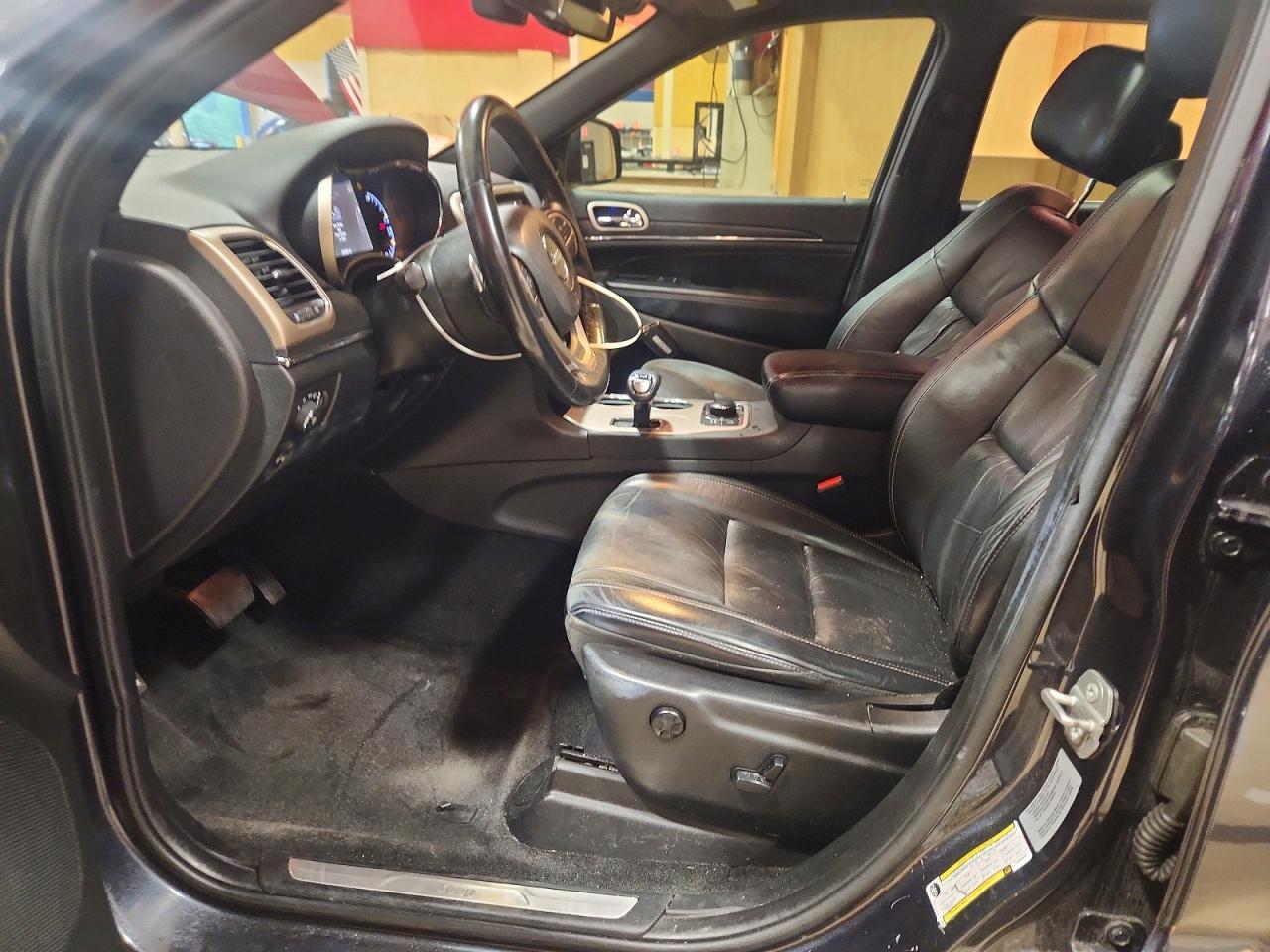 2015 Jeep Grand Cherokee Limited Угольный vin: 1C4RJFBG4FC898949