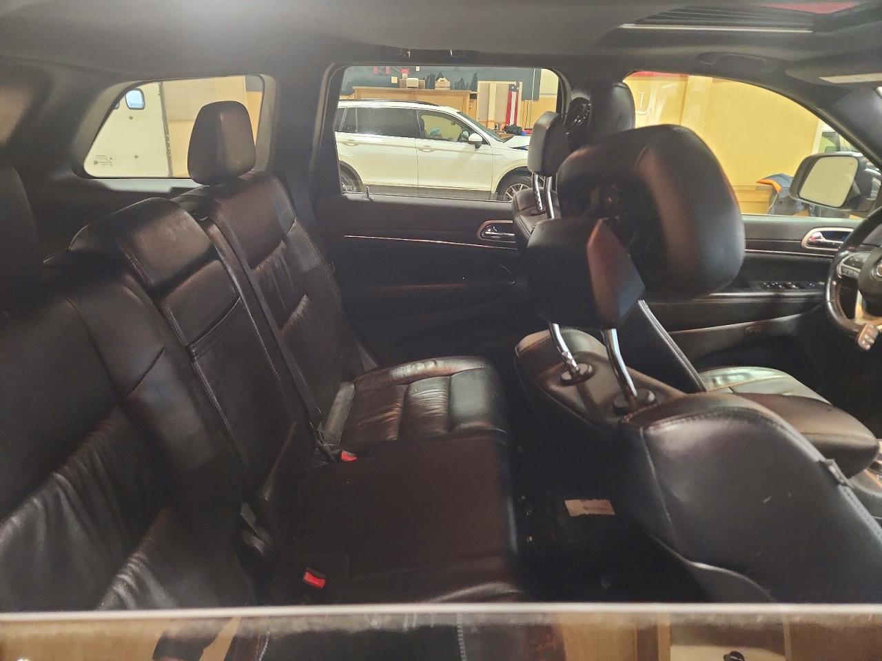 2015 Jeep Grand Cherokee Limited Угольный vin: 1C4RJFBG4FC898949
