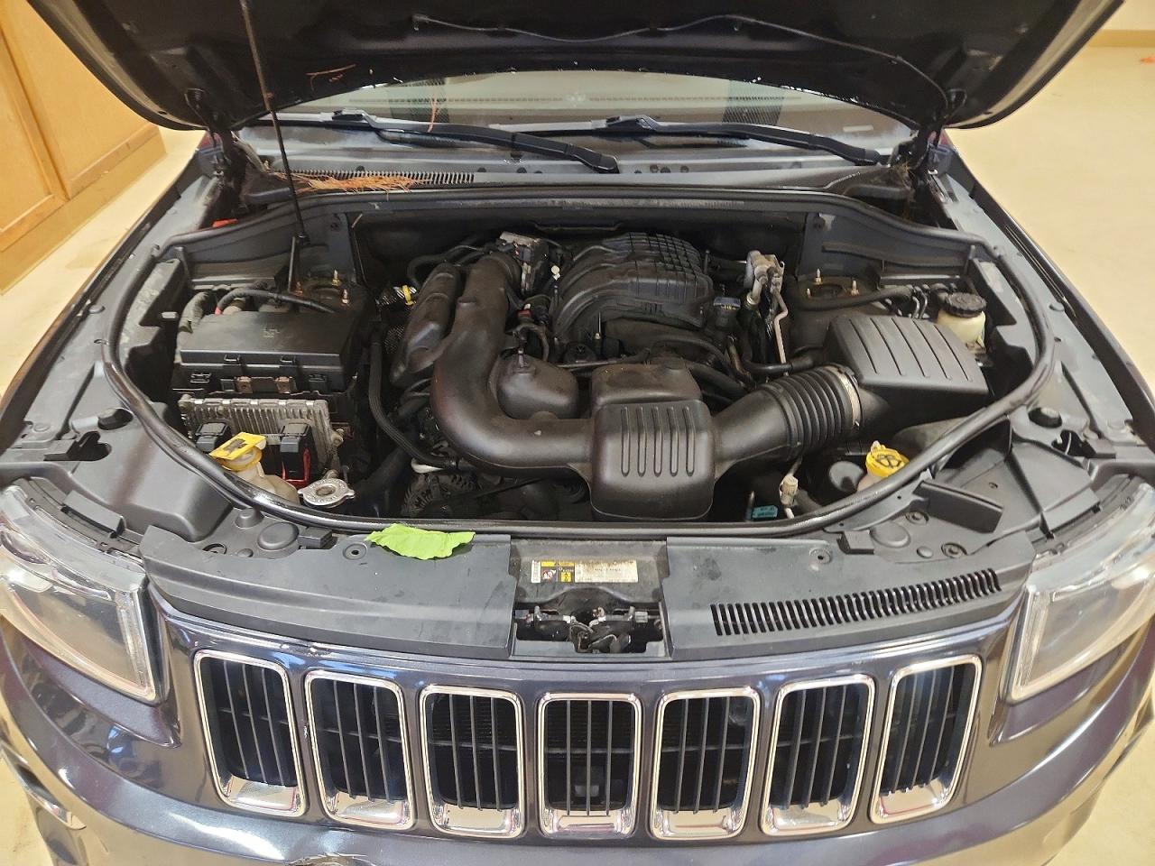 2015 Jeep Grand Cherokee Limited Угольный vin: 1C4RJFBG4FC898949