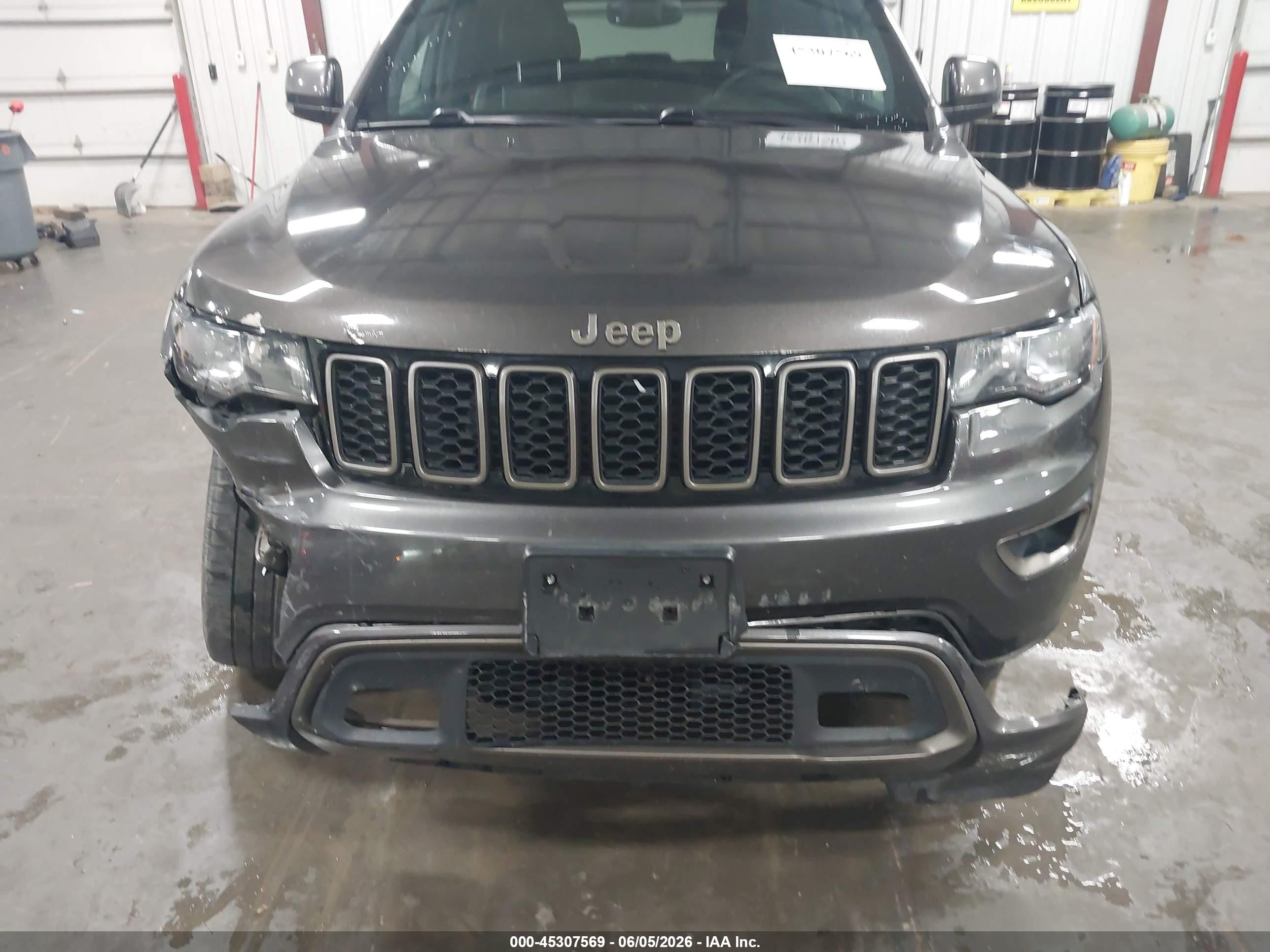 2017 Jeep Grand Cherokee Limited 75th Anniversary Edition 4x4 Gray vin: 1C4RJFBG4HC663356
