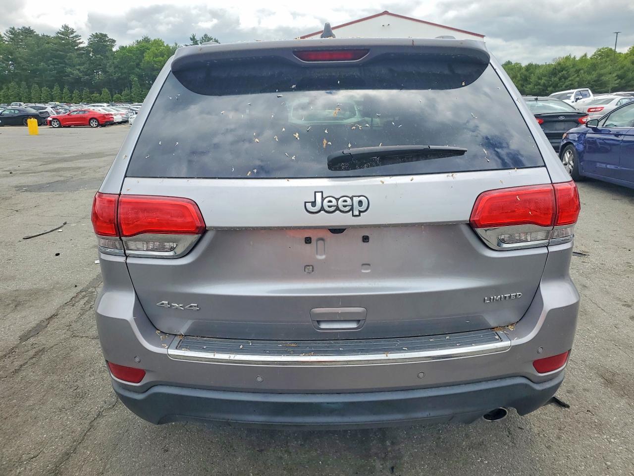 2017 Jeep Grand Cherokee Limited Silver vin: 1C4RJFBG4HC738959