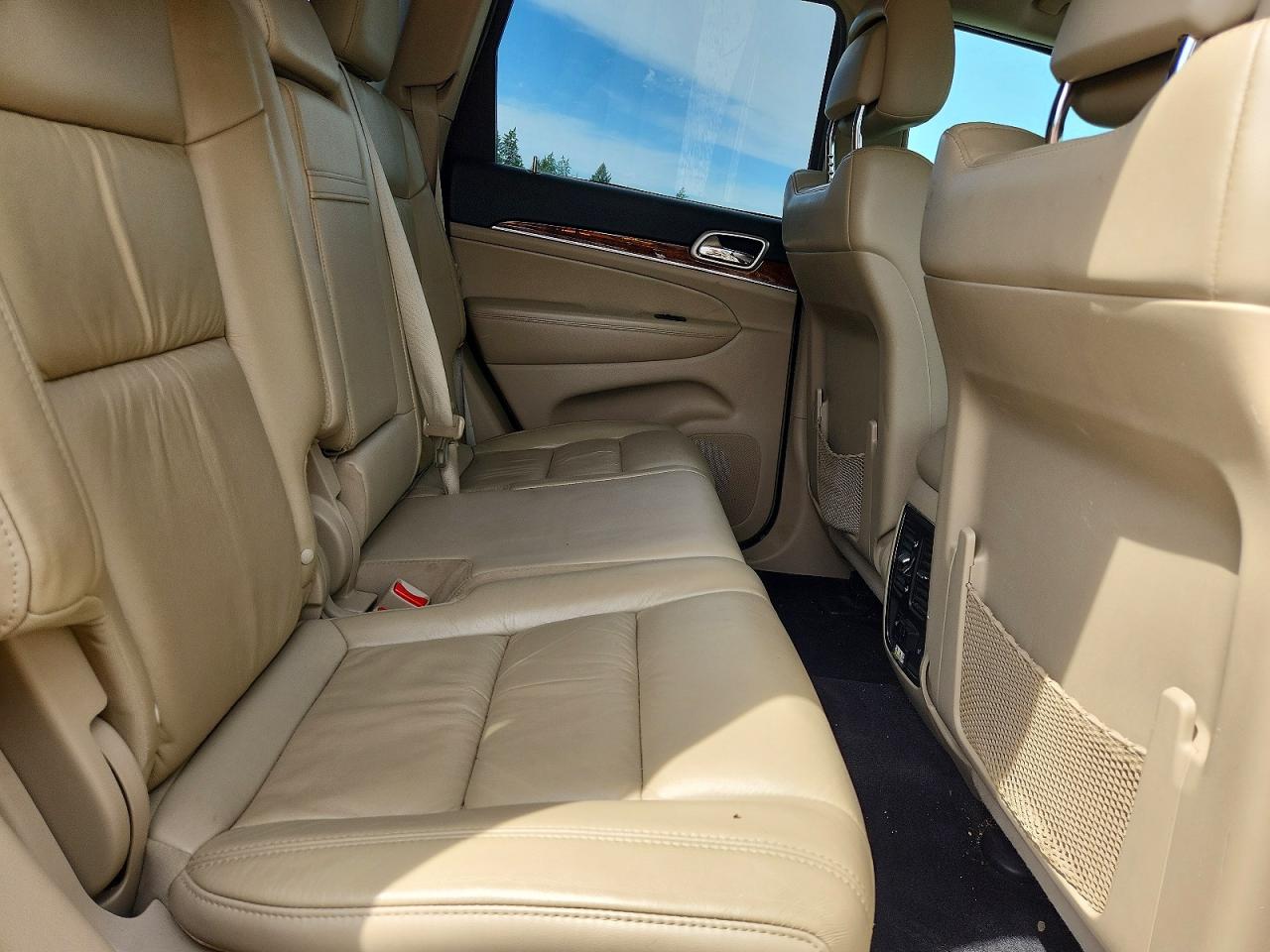2012 Jeep Grand Cherokee Limited White vin: 1C4RJFBG5CC149377