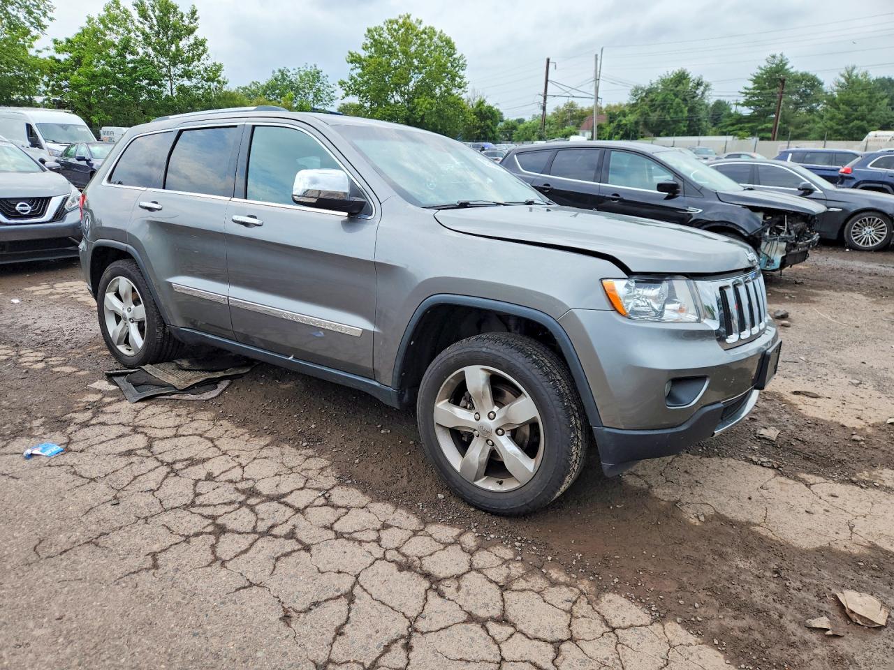 2012 Jeep Grand Cherokee Limited Silver vin: 1C4RJFBG5CC300735