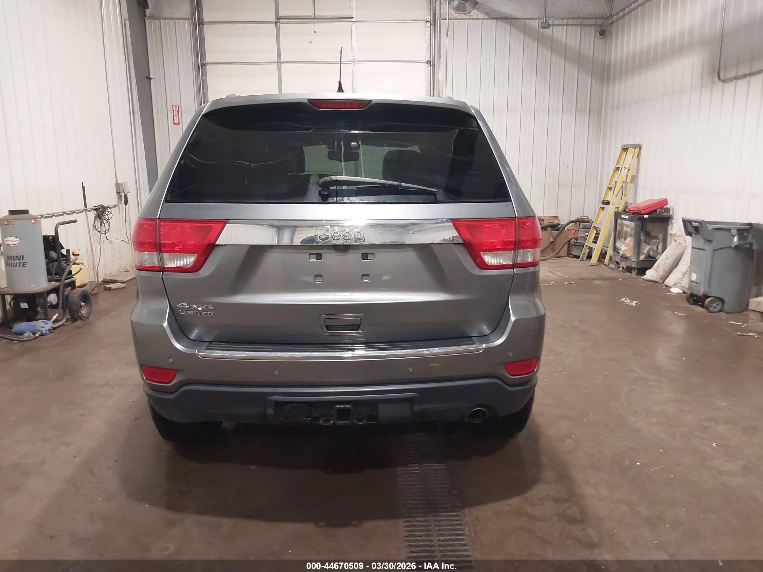 2013 Jeep Grand Cherokee Limited Gray vin: 1C4RJFBG5DC519874