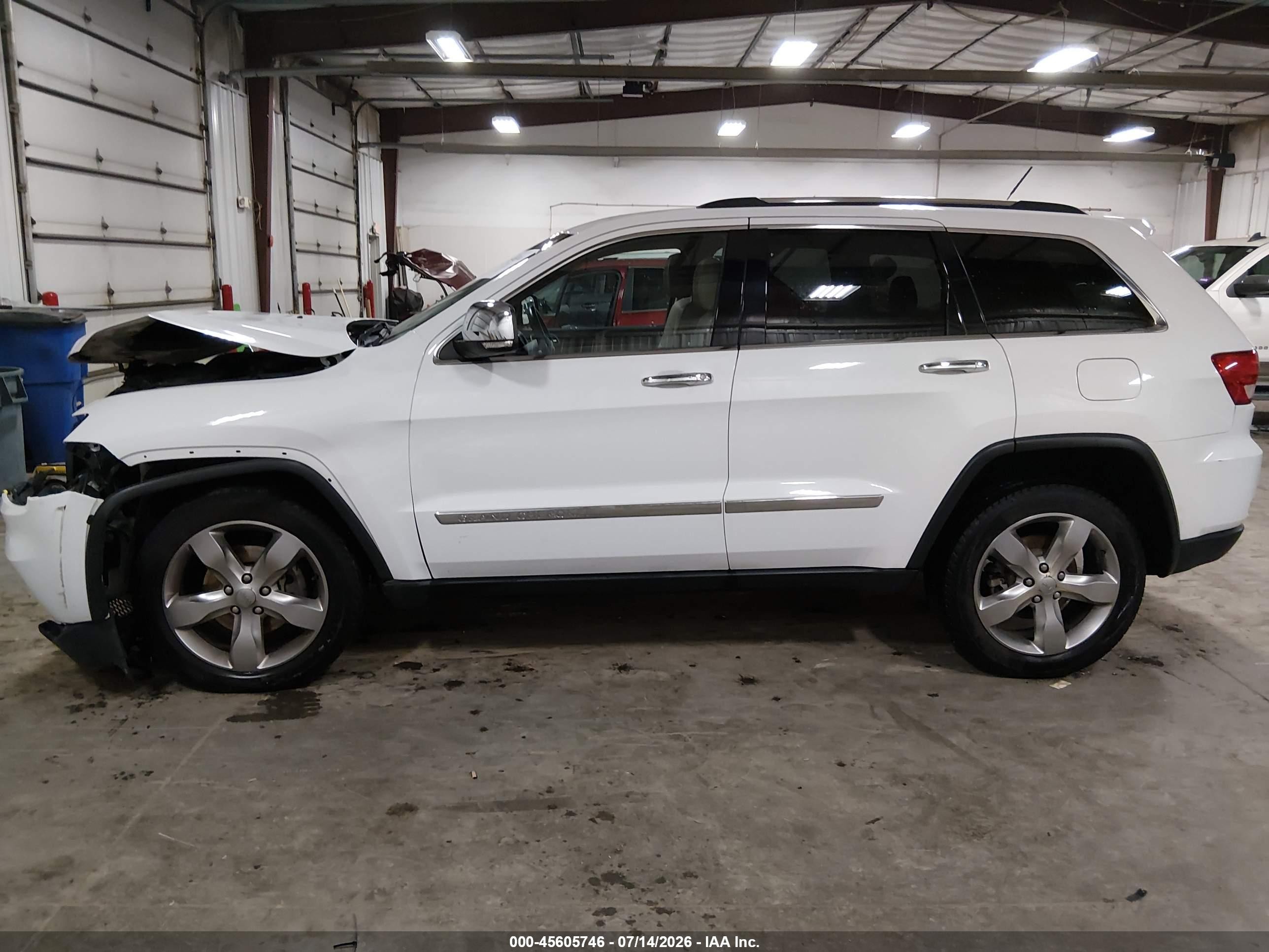 2013 Jeep Grand Cherokee Limited White vin: 1C4RJFBG5DC522998