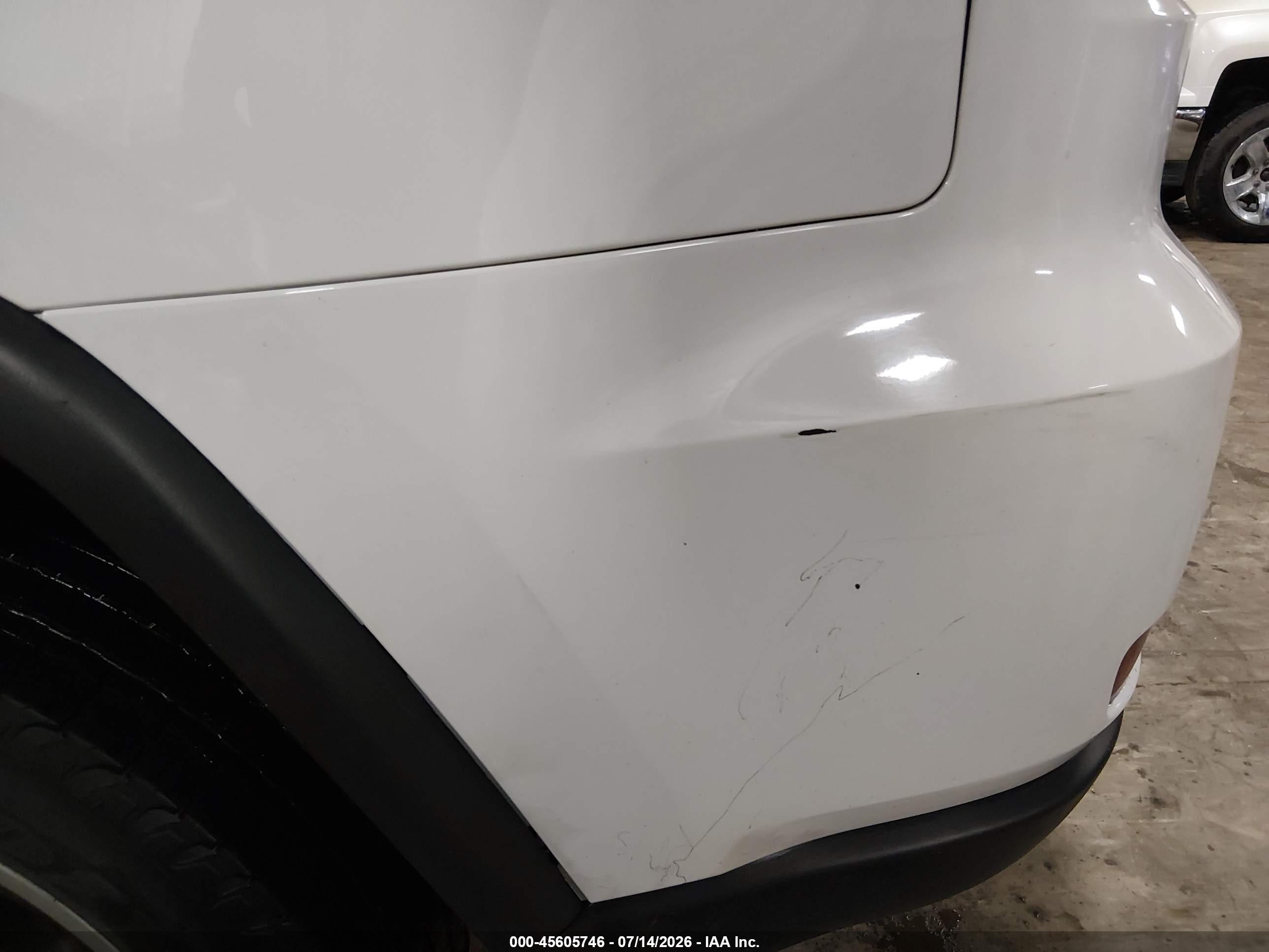 2013 Jeep Grand Cherokee Limited White vin: 1C4RJFBG5DC522998