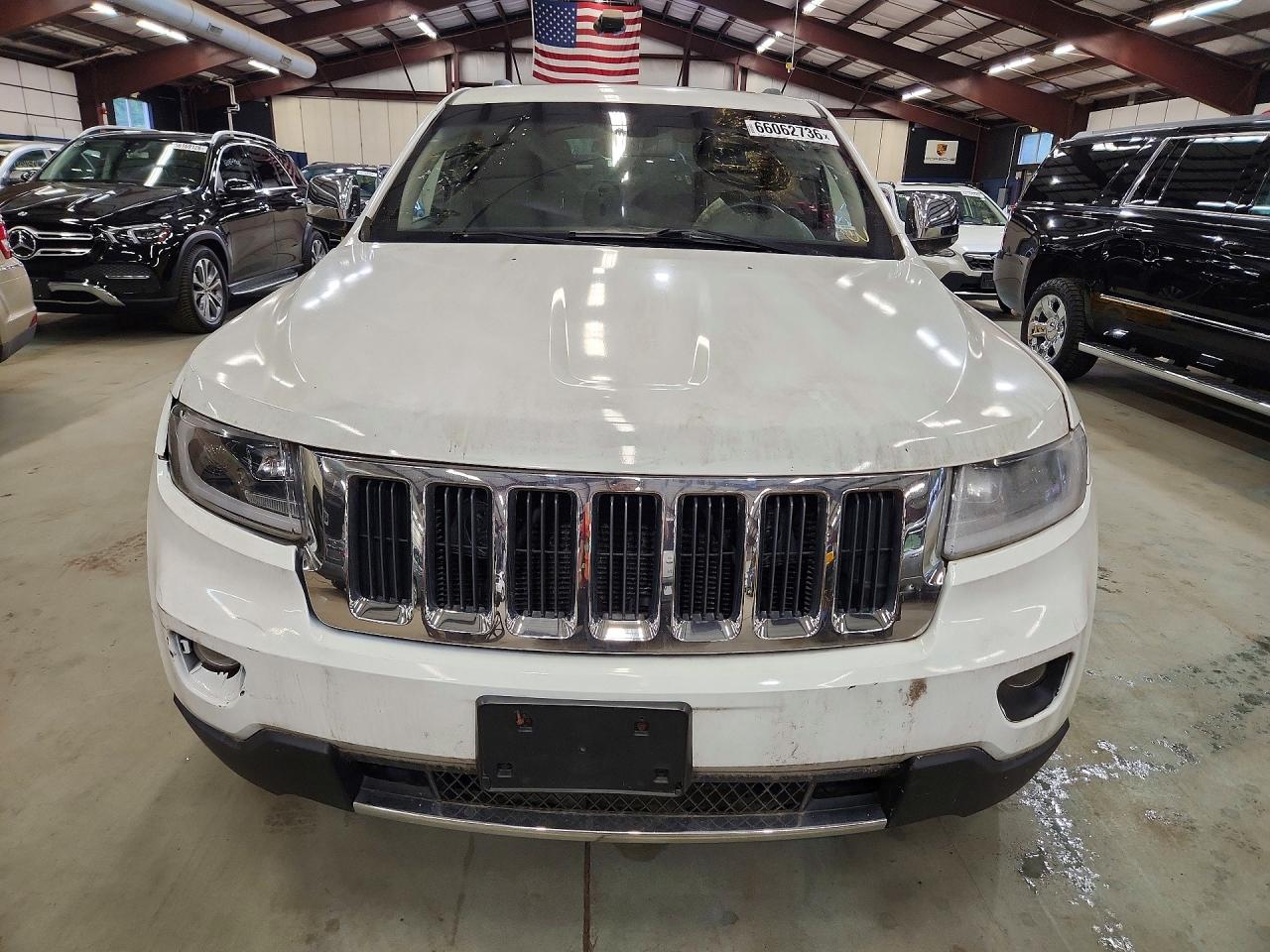 2013 Jeep Grand Cherokee Limited Белый vin: 1C4RJFBG5DC553099
