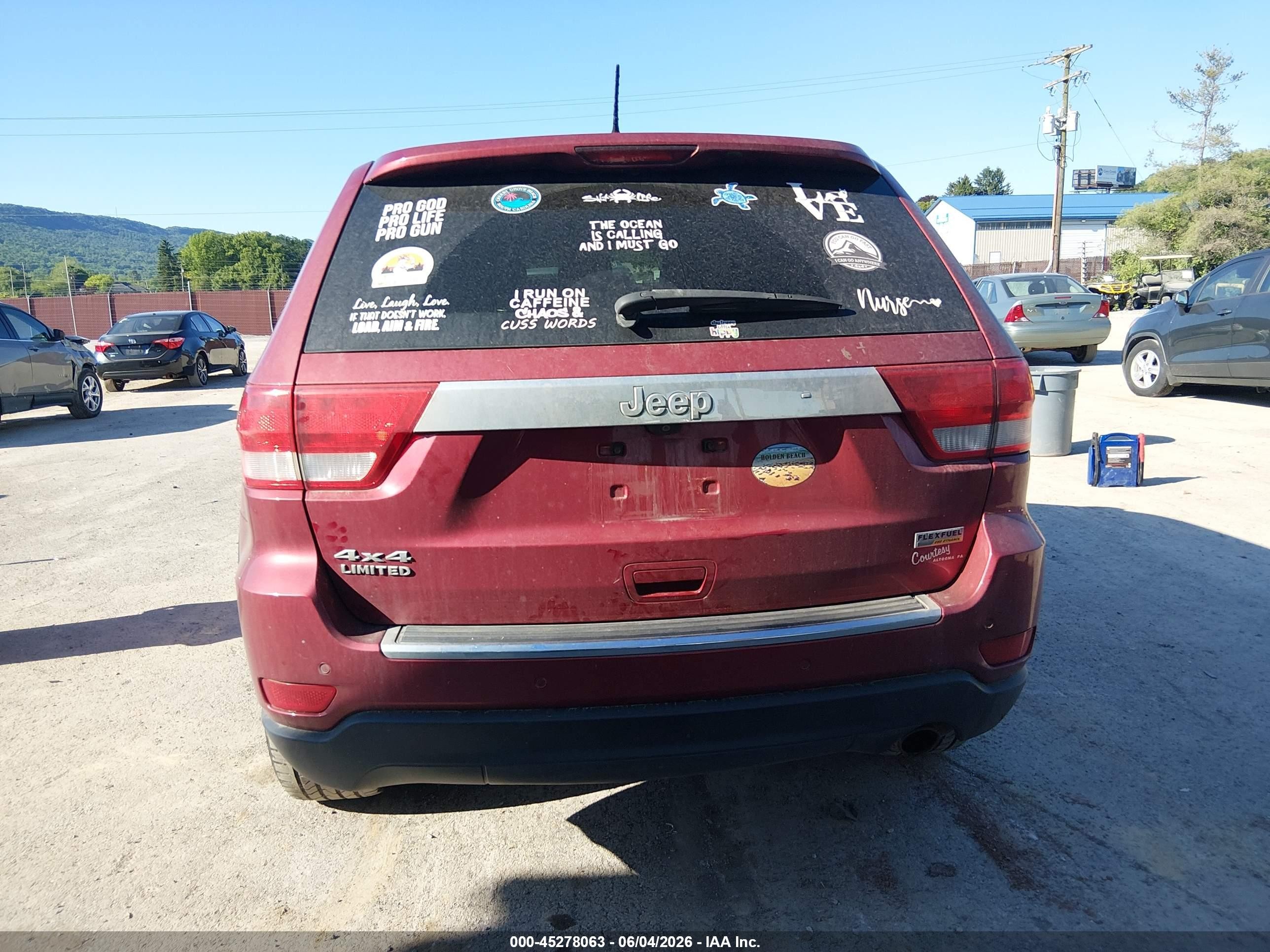 2013 Jeep Grand Cherokee Limited Red vin: 1C4RJFBG5DC656233