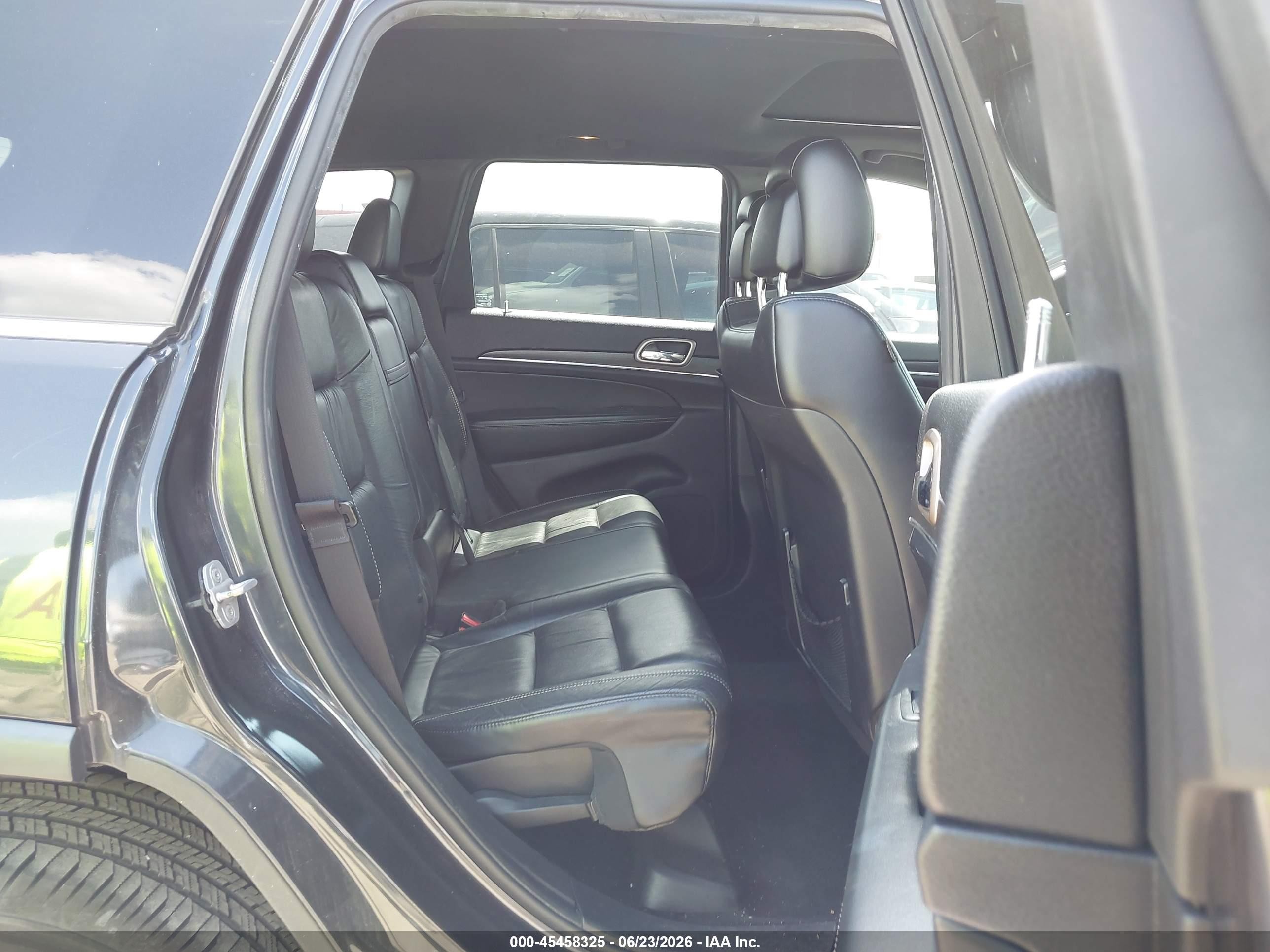 2014 Jeep Grand Cherokee Limited Gray vin: 1C4RJFBG5EC133392