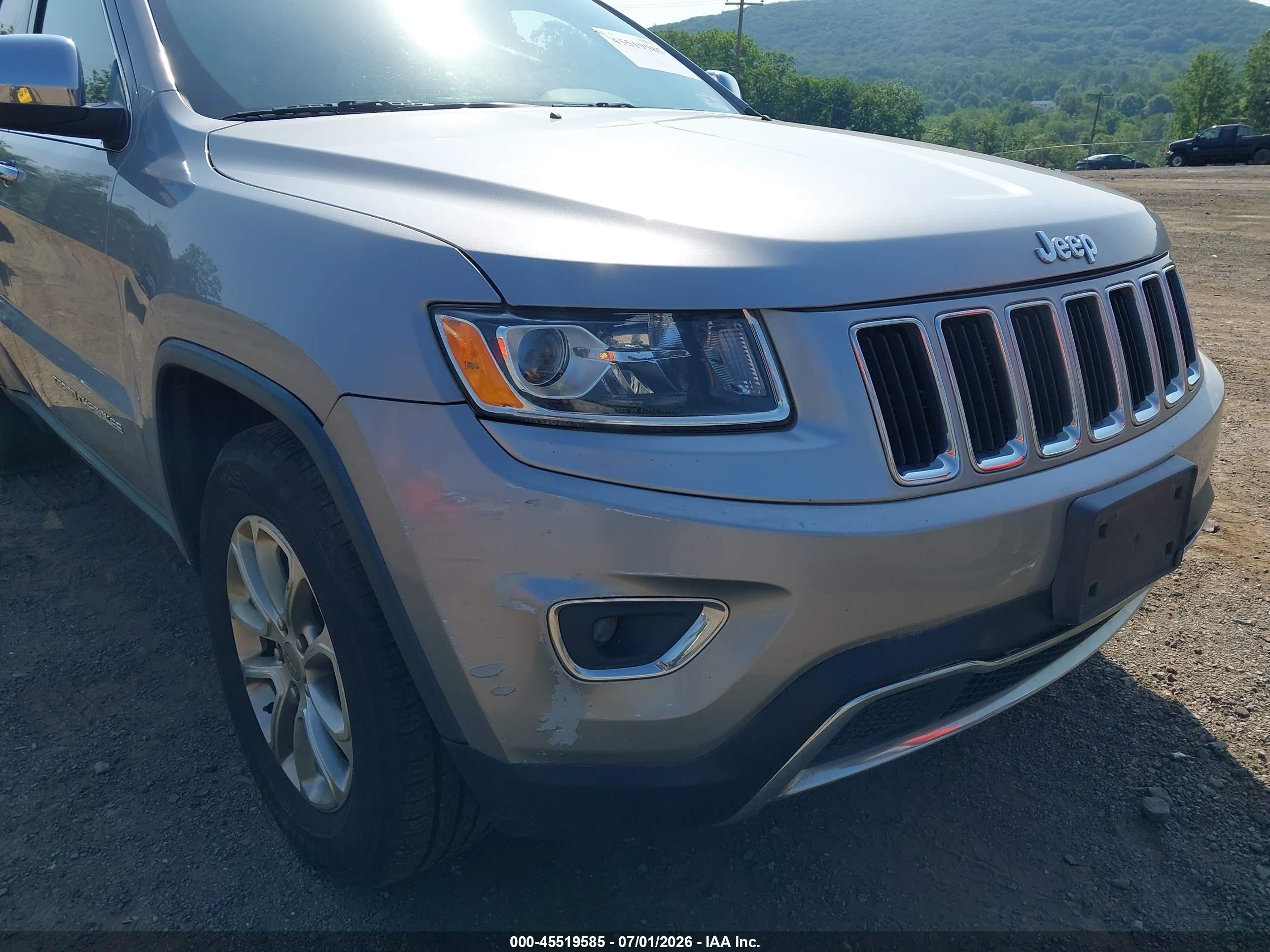 2014 Jeep Grand Cherokee Limited Silver vin: 1C4RJFBG5EC163279