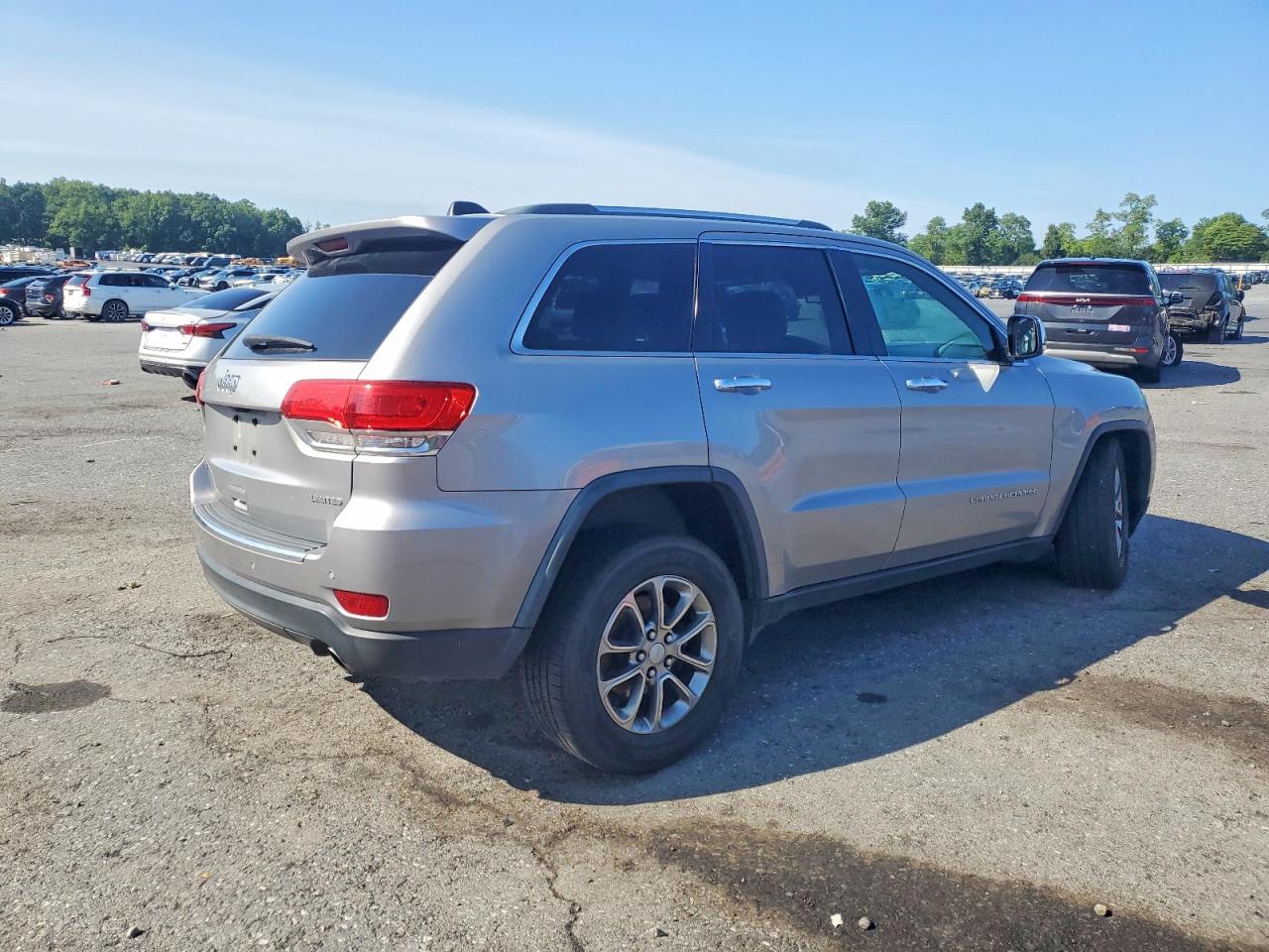 2014 Jeep Grand Cherokee Limited Silver vin: 1C4RJFBG5EC376961