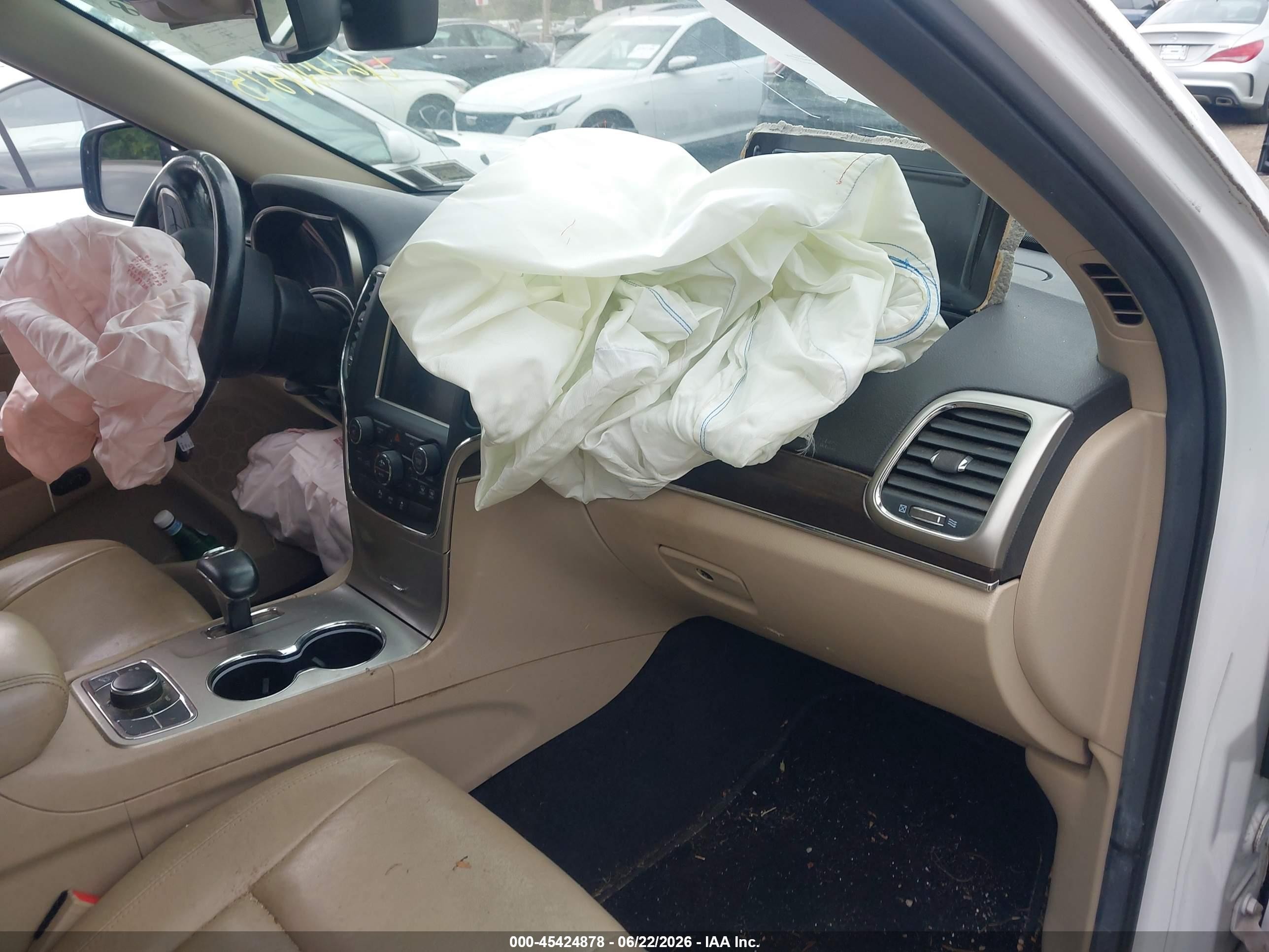 2014 Jeep Grand Cherokee Limited White vin: 1C4RJFBG5EC501019