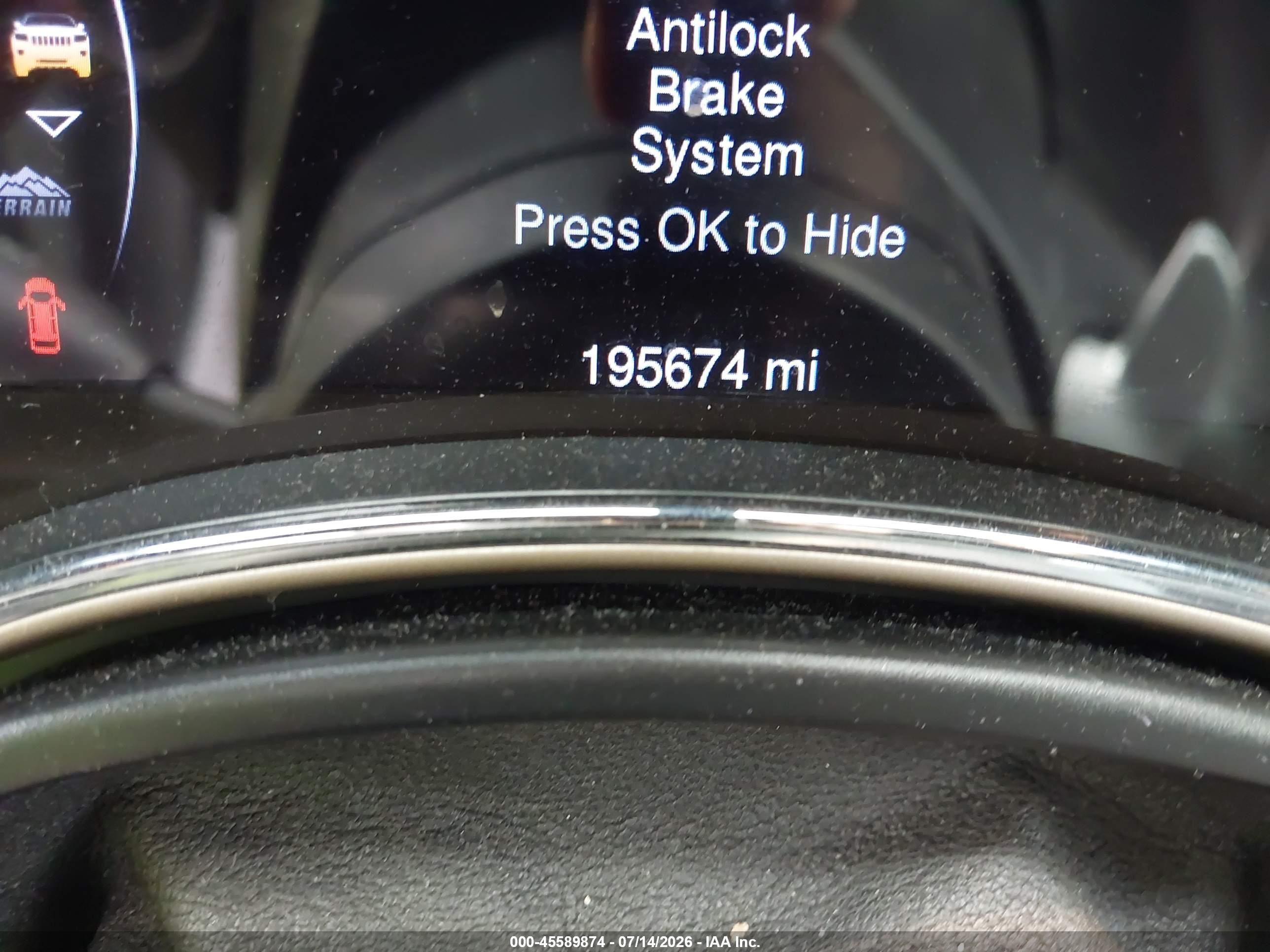 2014 Jeep Grand Cherokee Limited Silver vin: 1C4RJFBG5EC549457