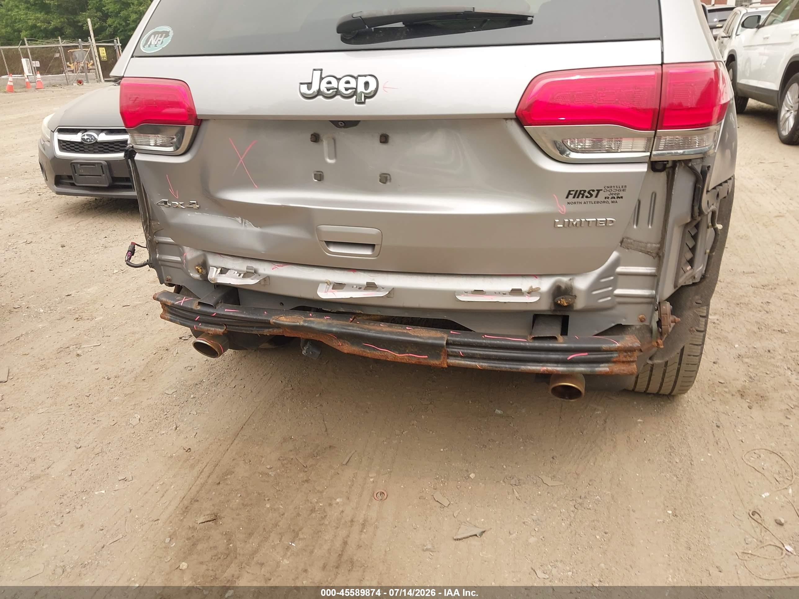 2014 Jeep Grand Cherokee Limited Silver vin: 1C4RJFBG5EC549457