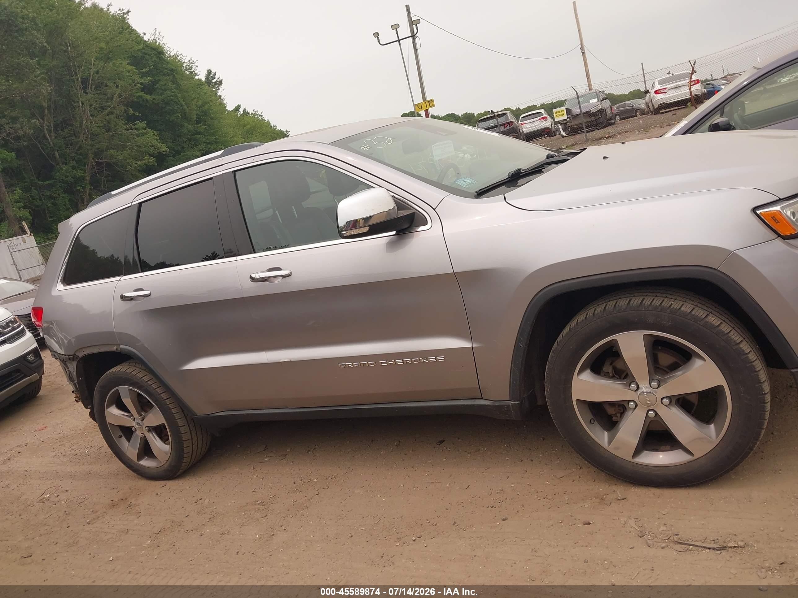 2014 Jeep Grand Cherokee Limited Silver vin: 1C4RJFBG5EC549457