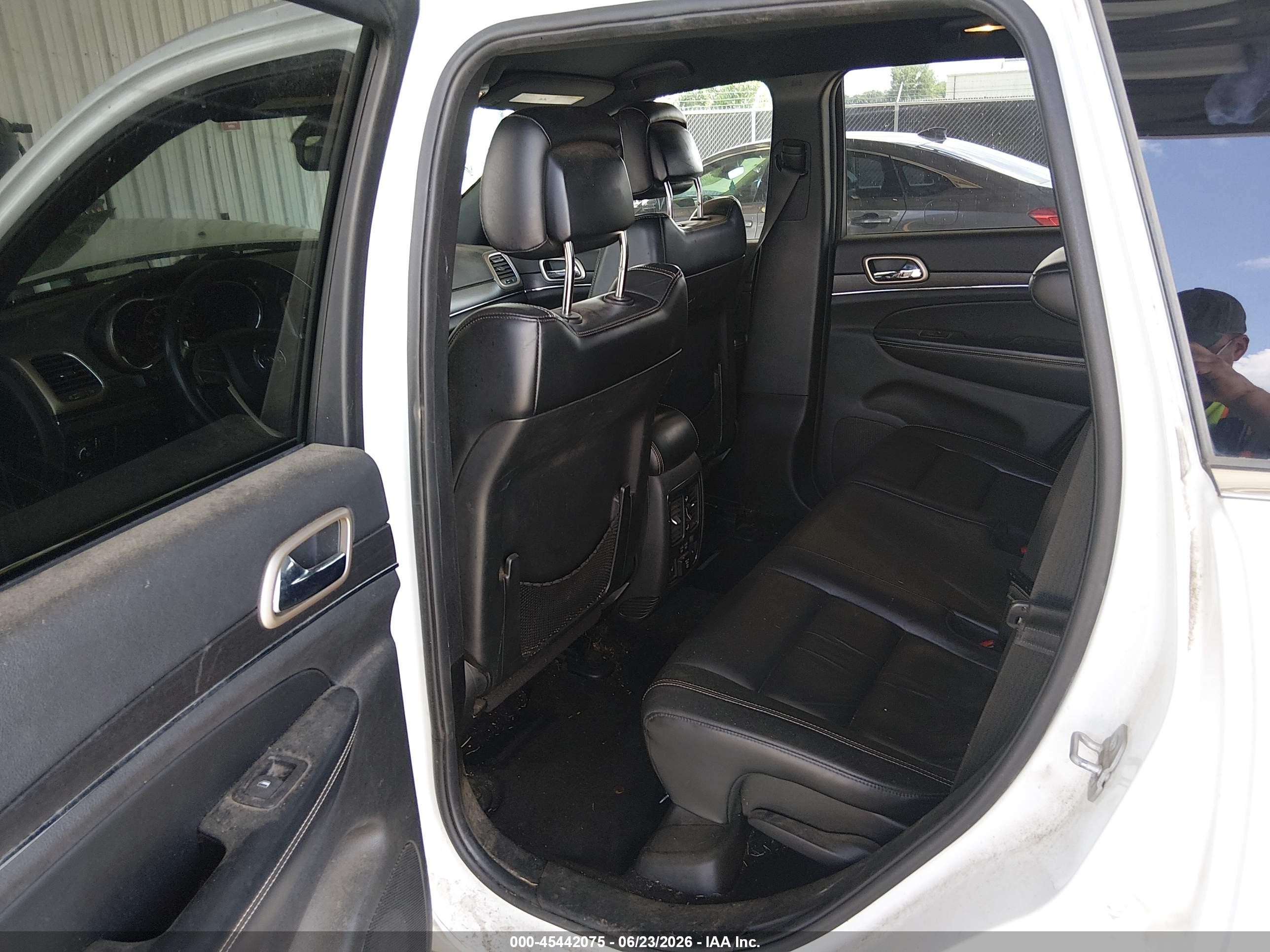 2015 Jeep Grand Cherokee Limited Белый vin: 1C4RJFBG5FC158567