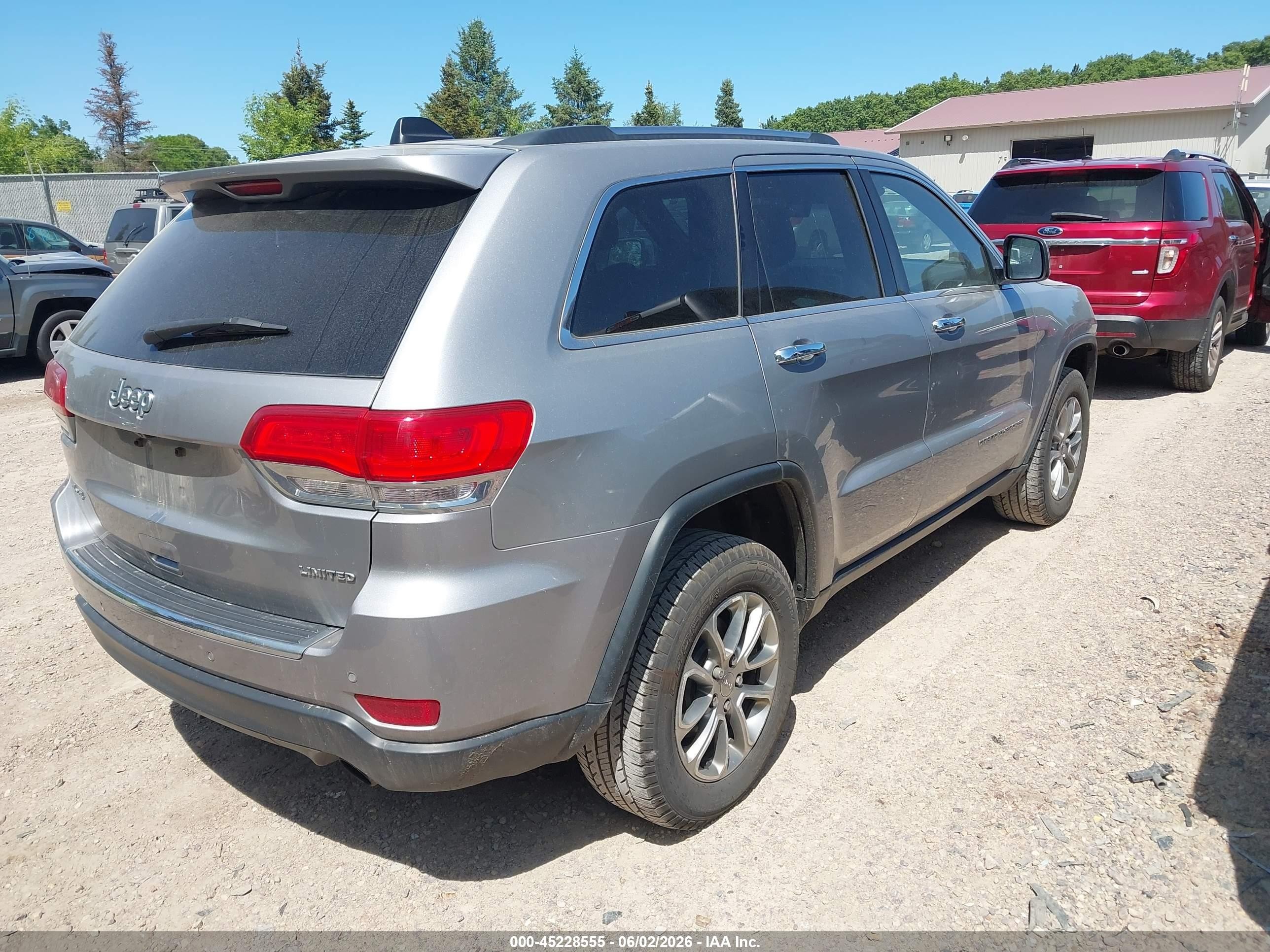 2015 Jeep Grand Cherokee Limited Silver vin: 1C4RJFBG5FC227399