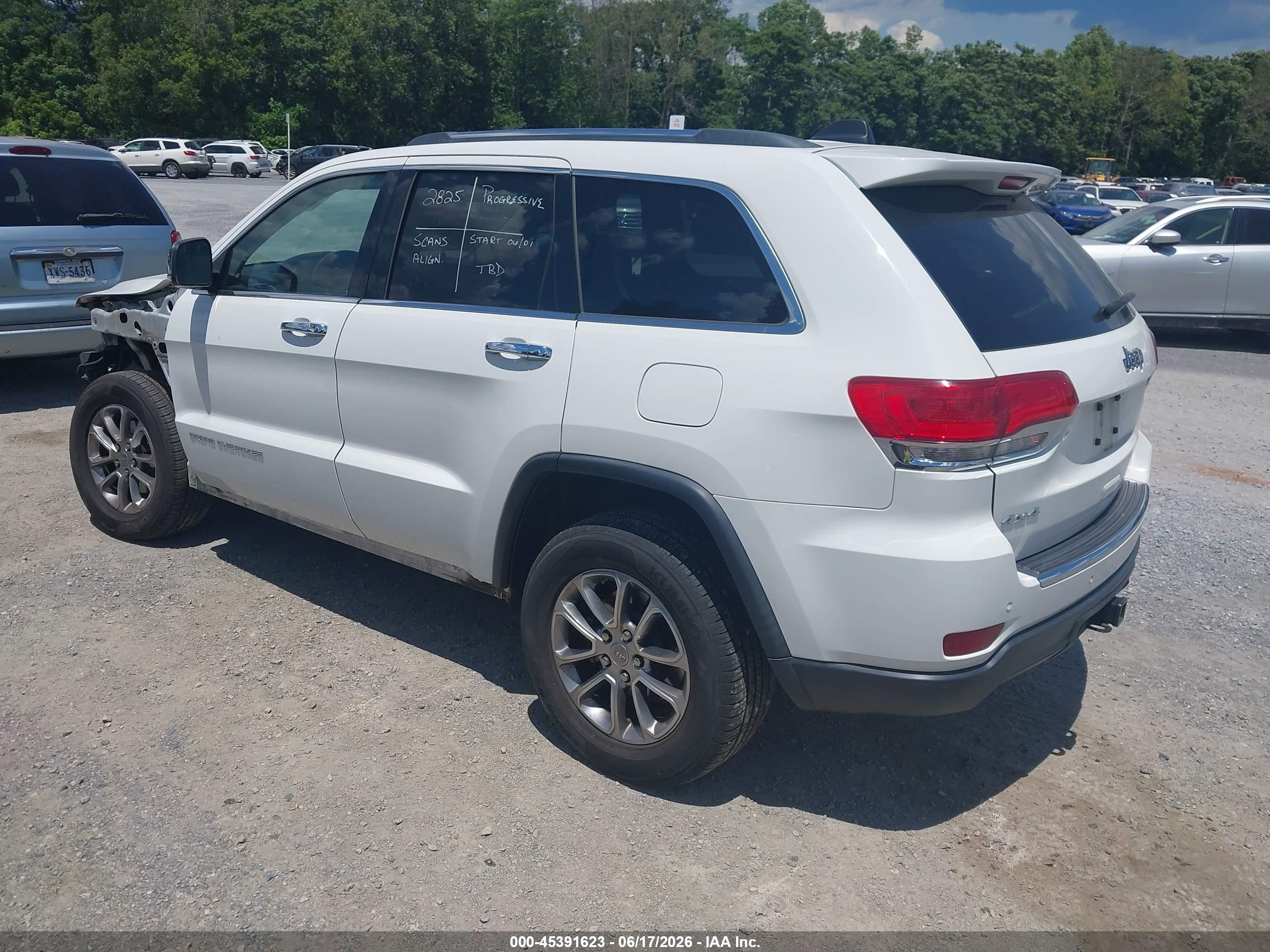 2015 Jeep Grand Cherokee Limited White vin: 1C4RJFBG5FC632565