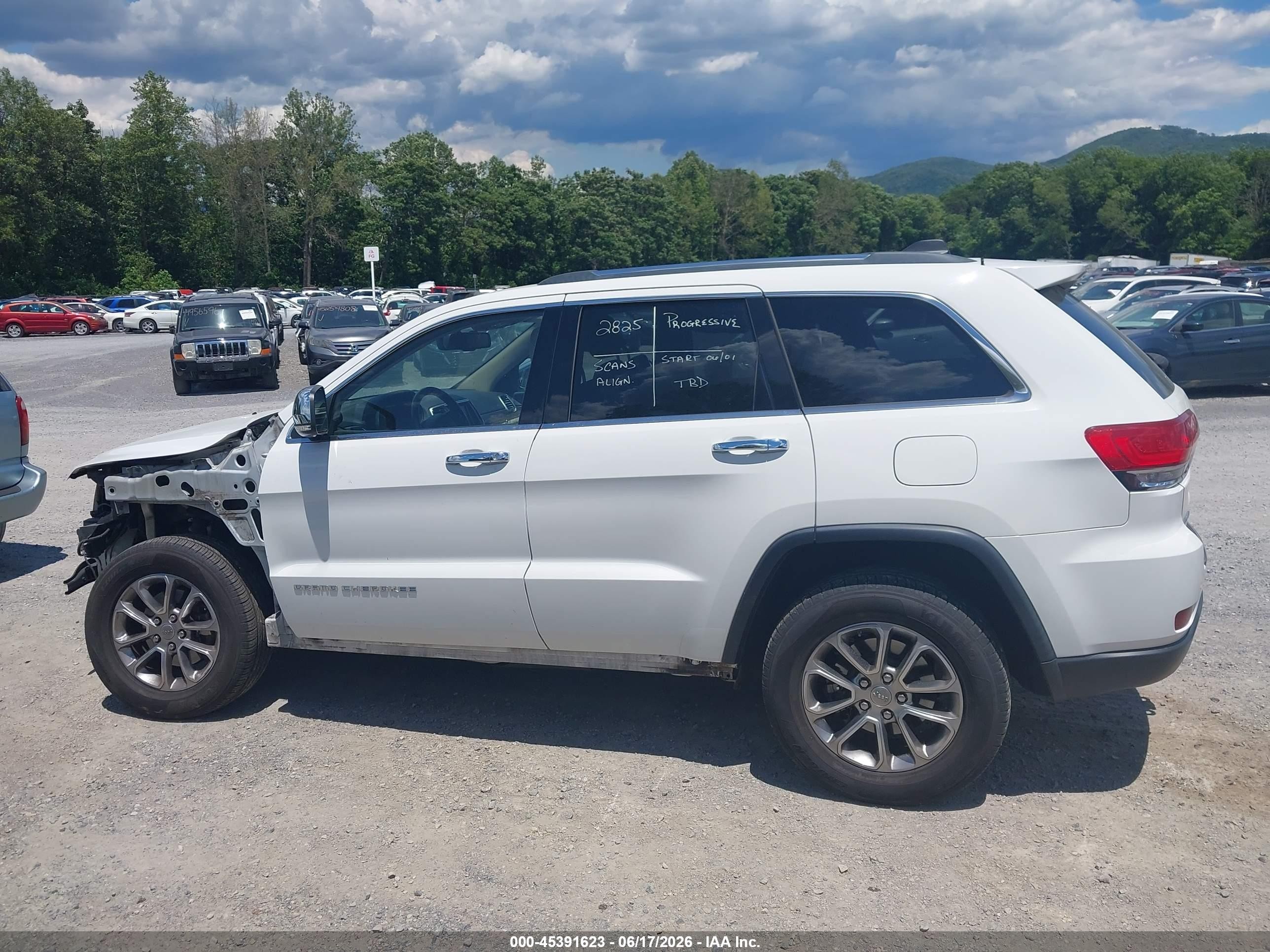 2015 Jeep Grand Cherokee Limited White vin: 1C4RJFBG5FC632565