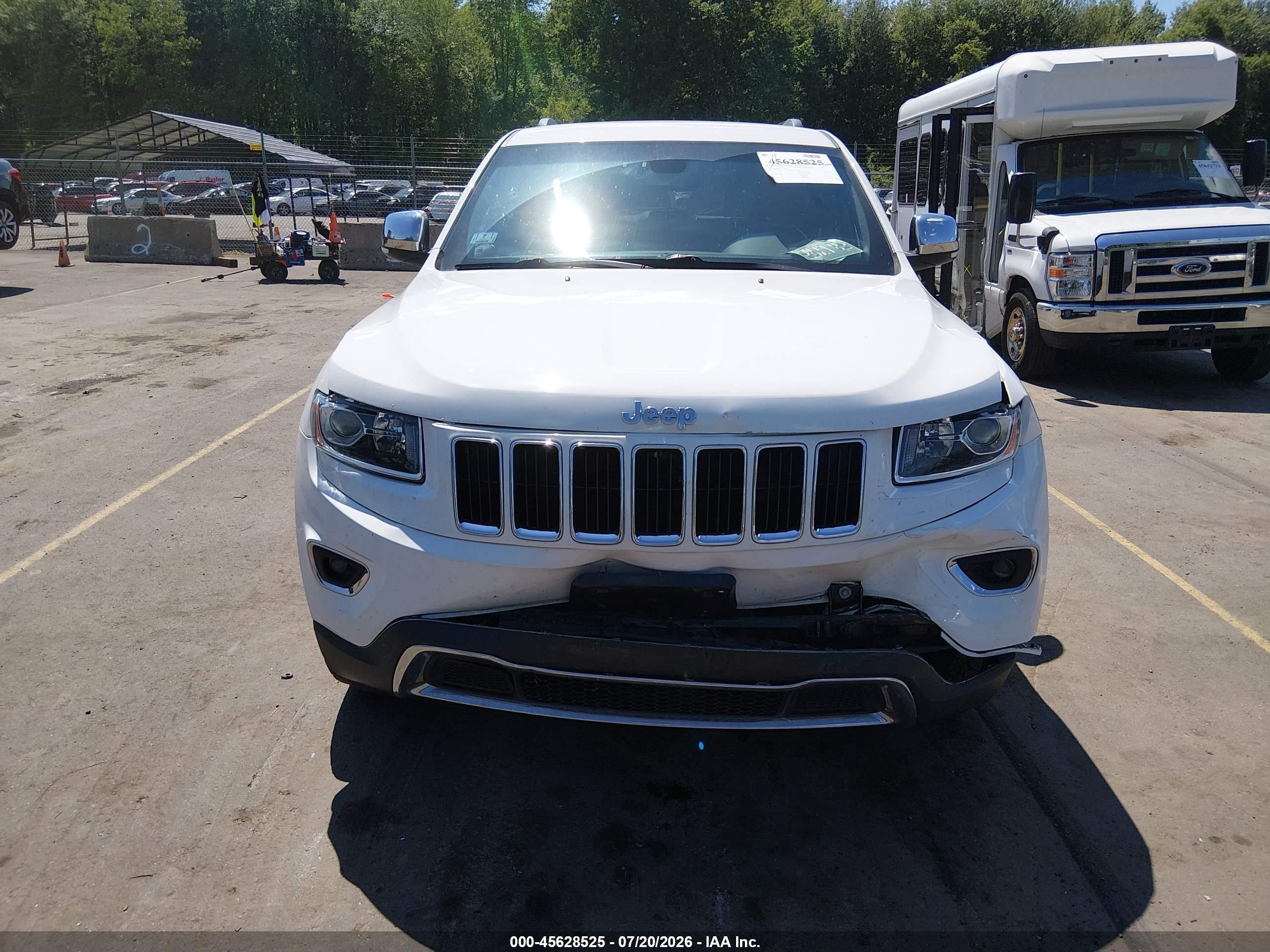 2015 Jeep Grand Cherokee Limited White vin: 1C4RJFBG5FC643825