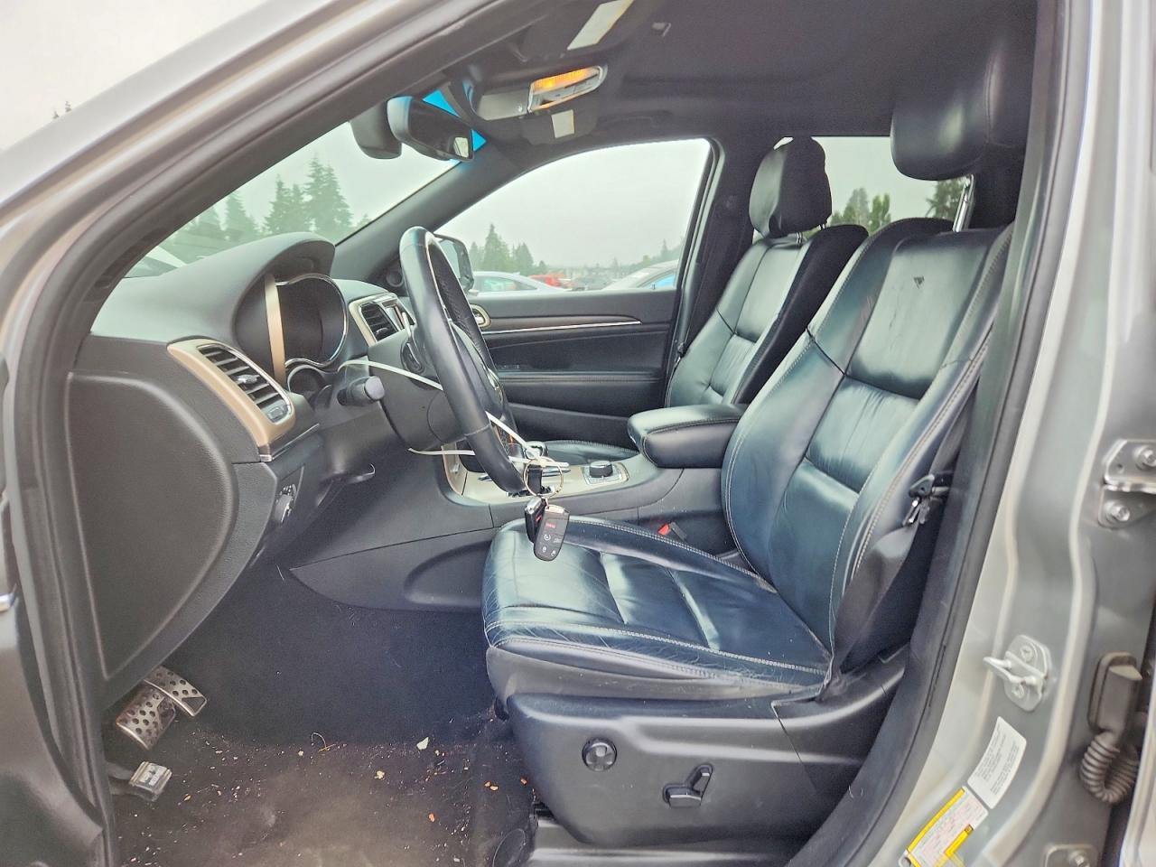 2015 Jeep Grand Cherokee Limited Серебряный vin: 1C4RJFBG5FC700122