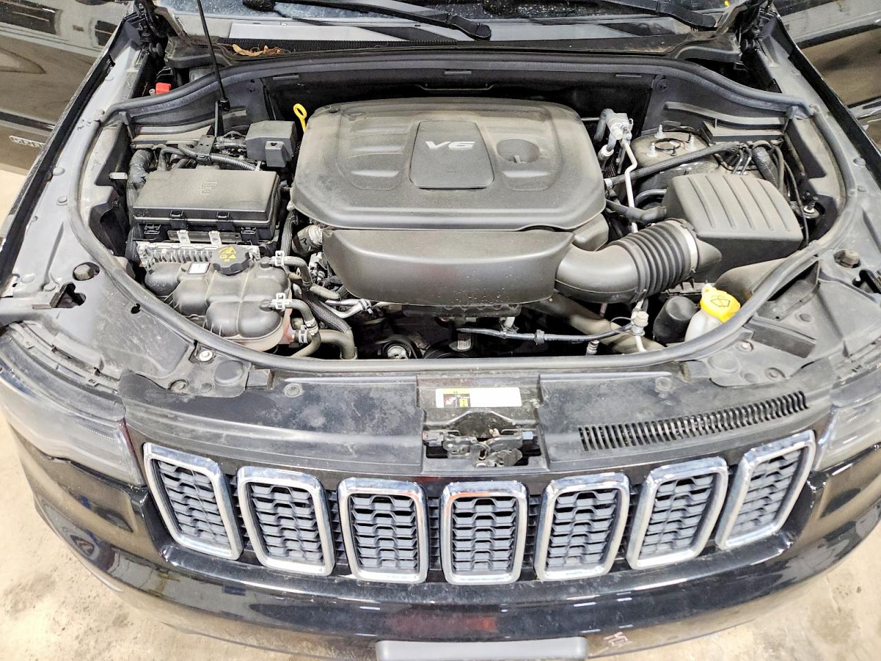 2018 Jeep Grand Cherokee Limited Черный vin: 1C4RJFBG5JC274148