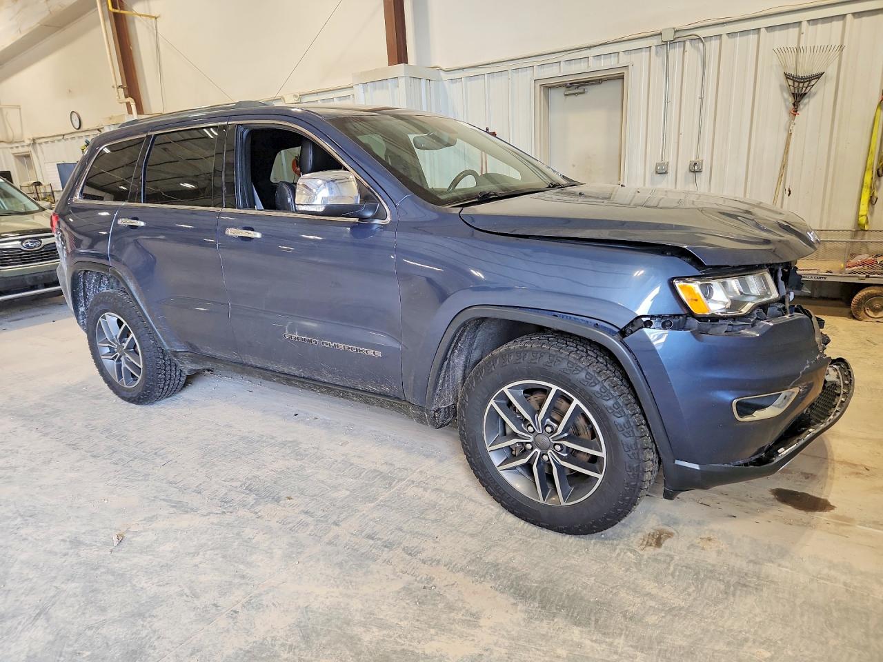 2019 Jeep Grand Cherokee Limited Gray vin: 1C4RJFBG5KC688824