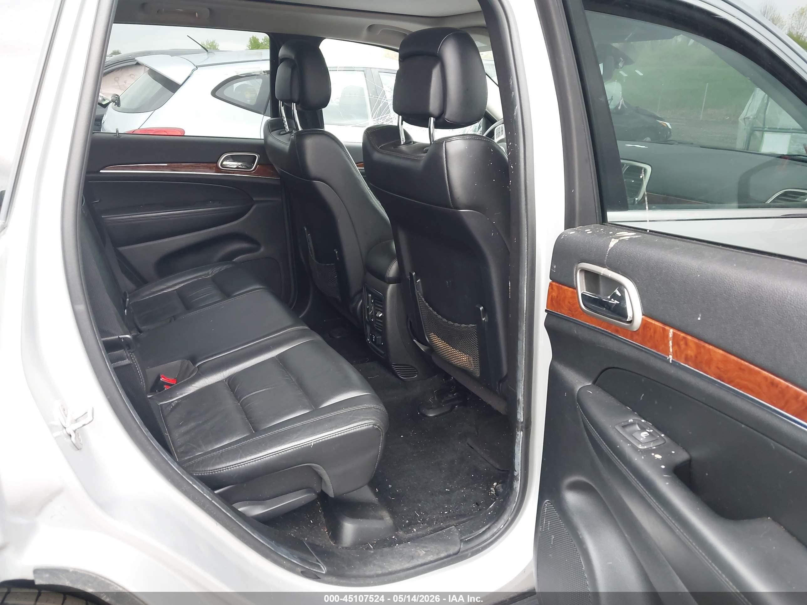 2012 Jeep Grand Cherokee Limited Silver vin: 1C4RJFBG6CC359275