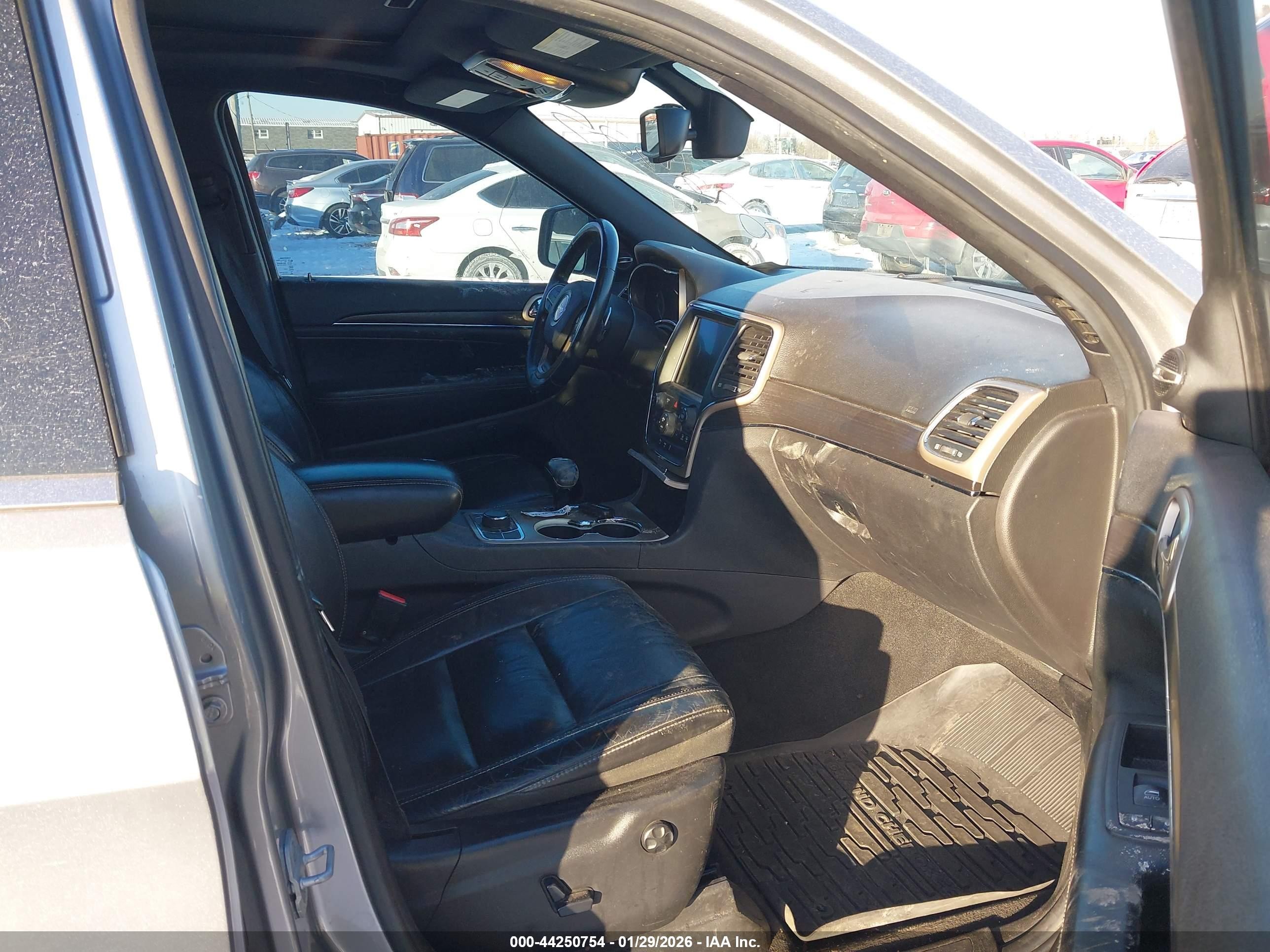 2014 Jeep Grand Cherokee Limited Серебряный vin: 1C4RJFBG6EC246896