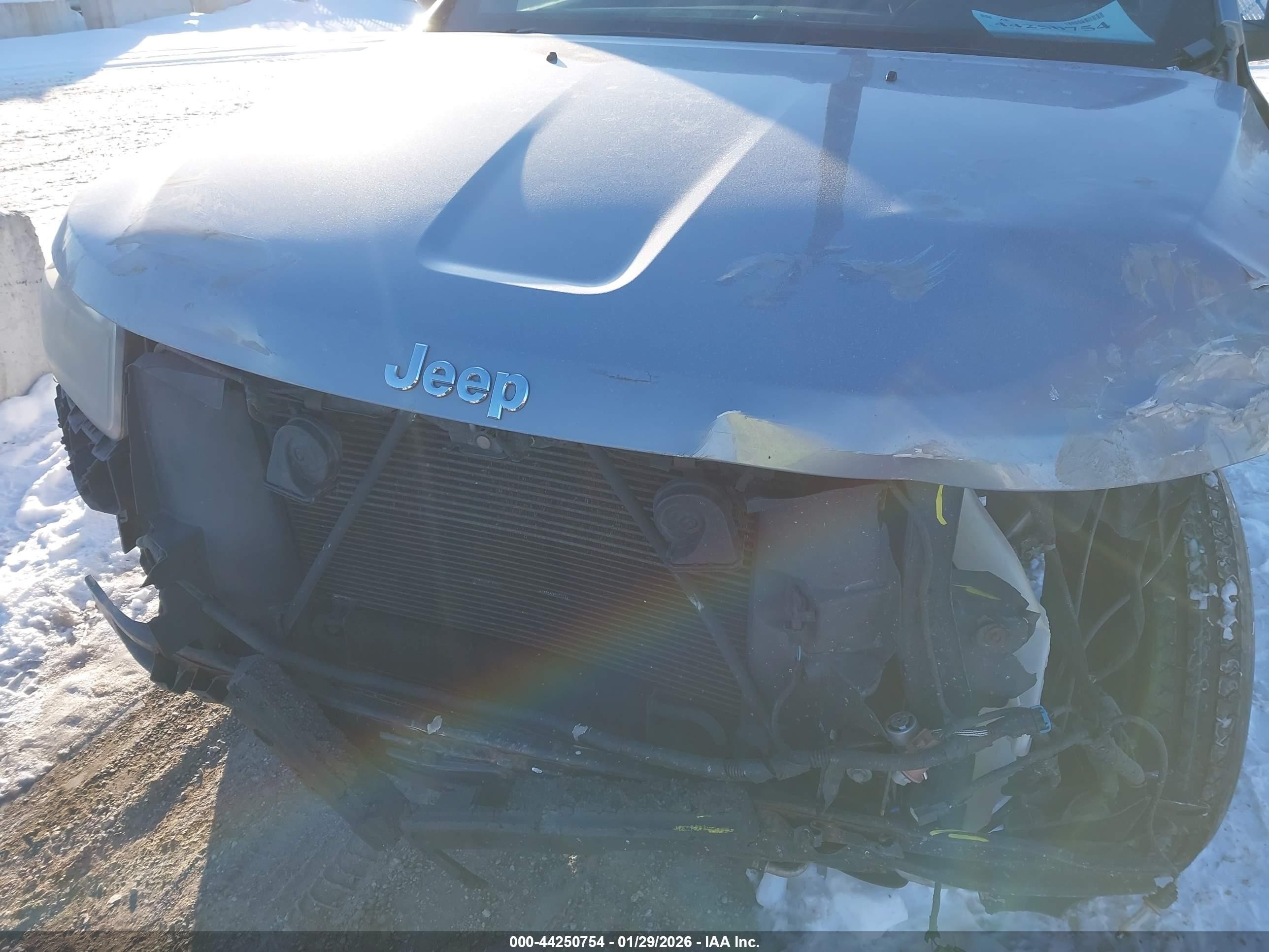 2014 Jeep Grand Cherokee Limited Серебряный vin: 1C4RJFBG6EC246896