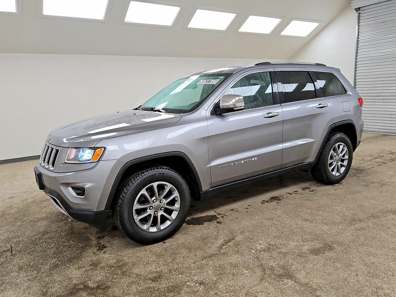 2015 Jeep Grand Cherokee Limited Серебряный vin: 1C4RJFBG6FC110611