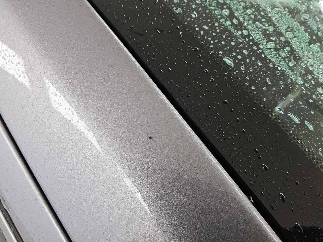 2015 Jeep Grand Cherokee Limited Серебряный vin: 1C4RJFBG6FC110611 Damage: Right Drip Rail, Chipped, 3