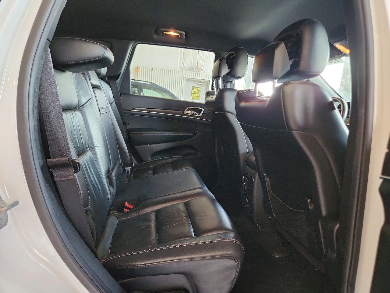 2015 Jeep Grand Cherokee Limited Белый vin: 1C4RJFBG6FC636513