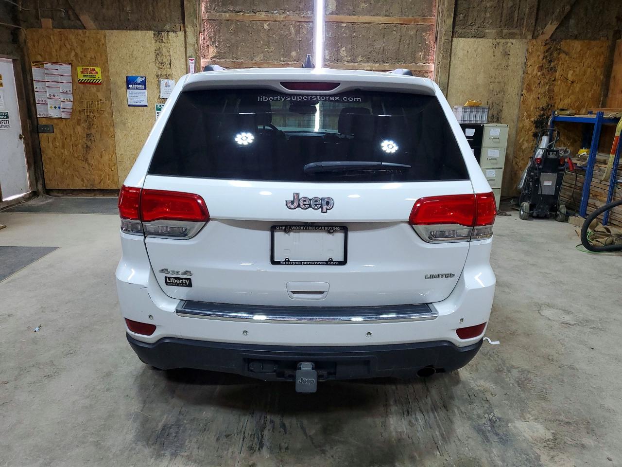 2015 Jeep Grand Cherokee Limited White vin: 1C4RJFBG6FC763200