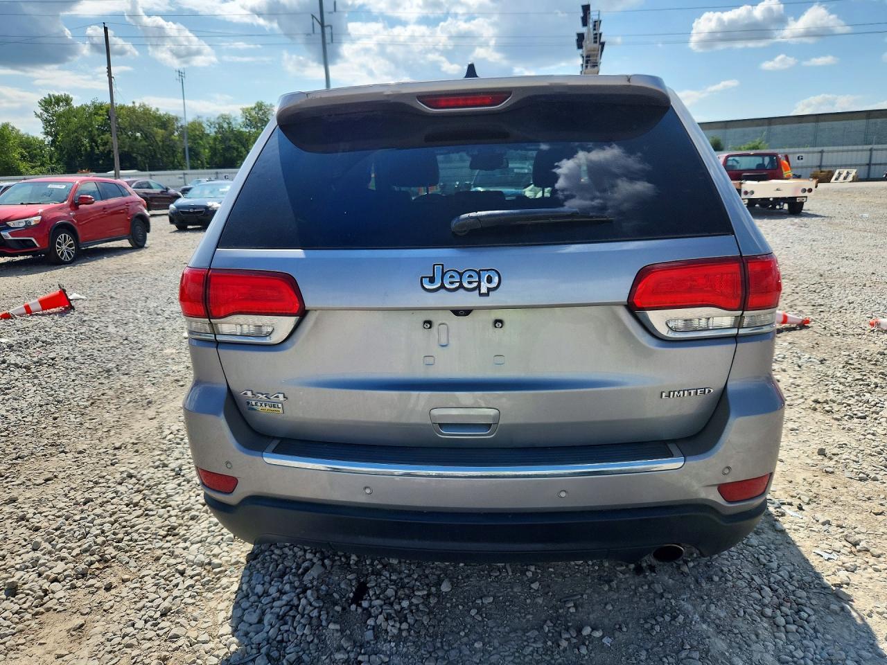 2015 Jeep Grand Cherokee Limited Silver vin: 1C4RJFBG6FC803145
