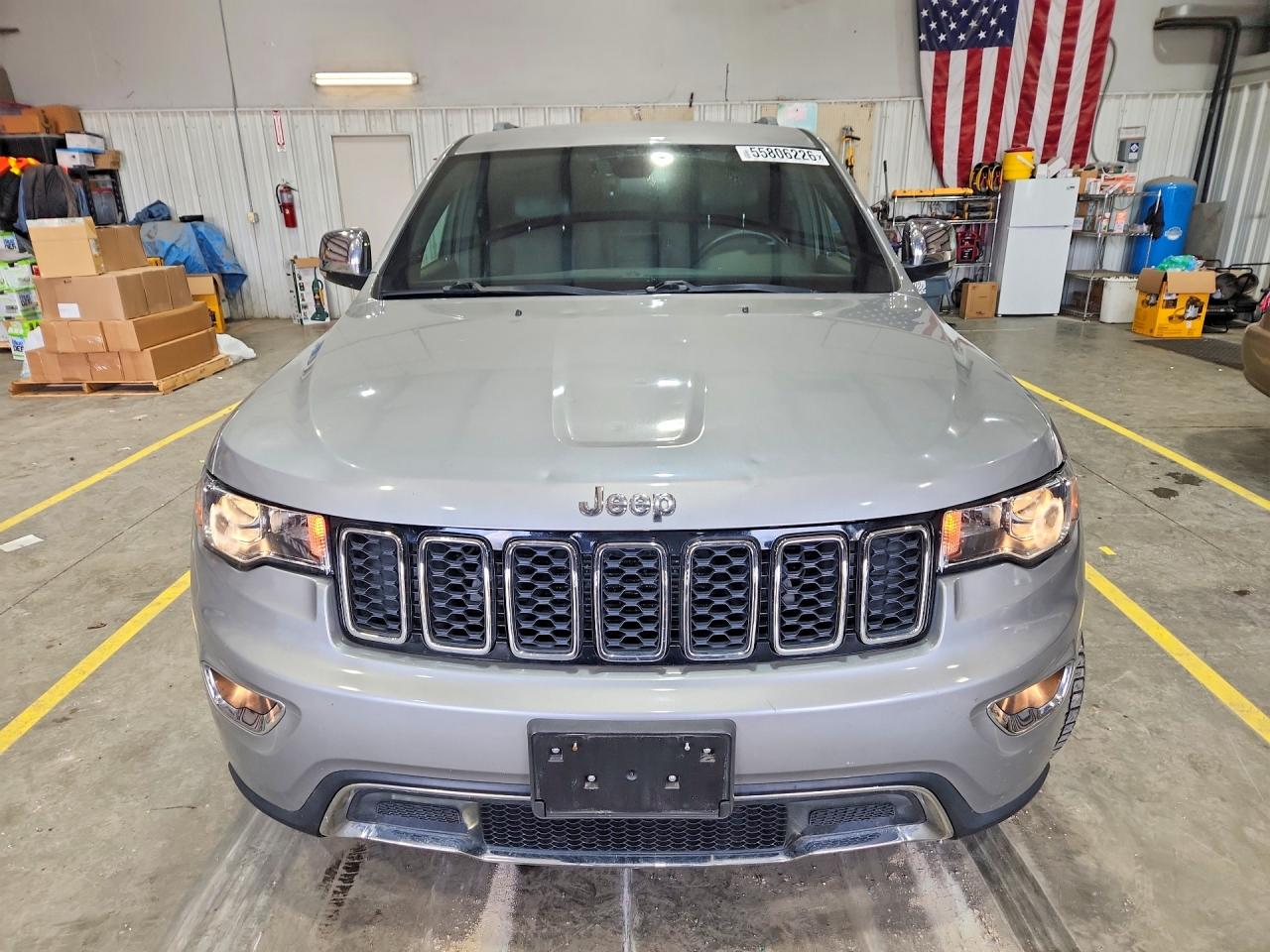 2018 Jeep Grand Cherokee Limited Silver vin: 1C4RJFBG6JC256239