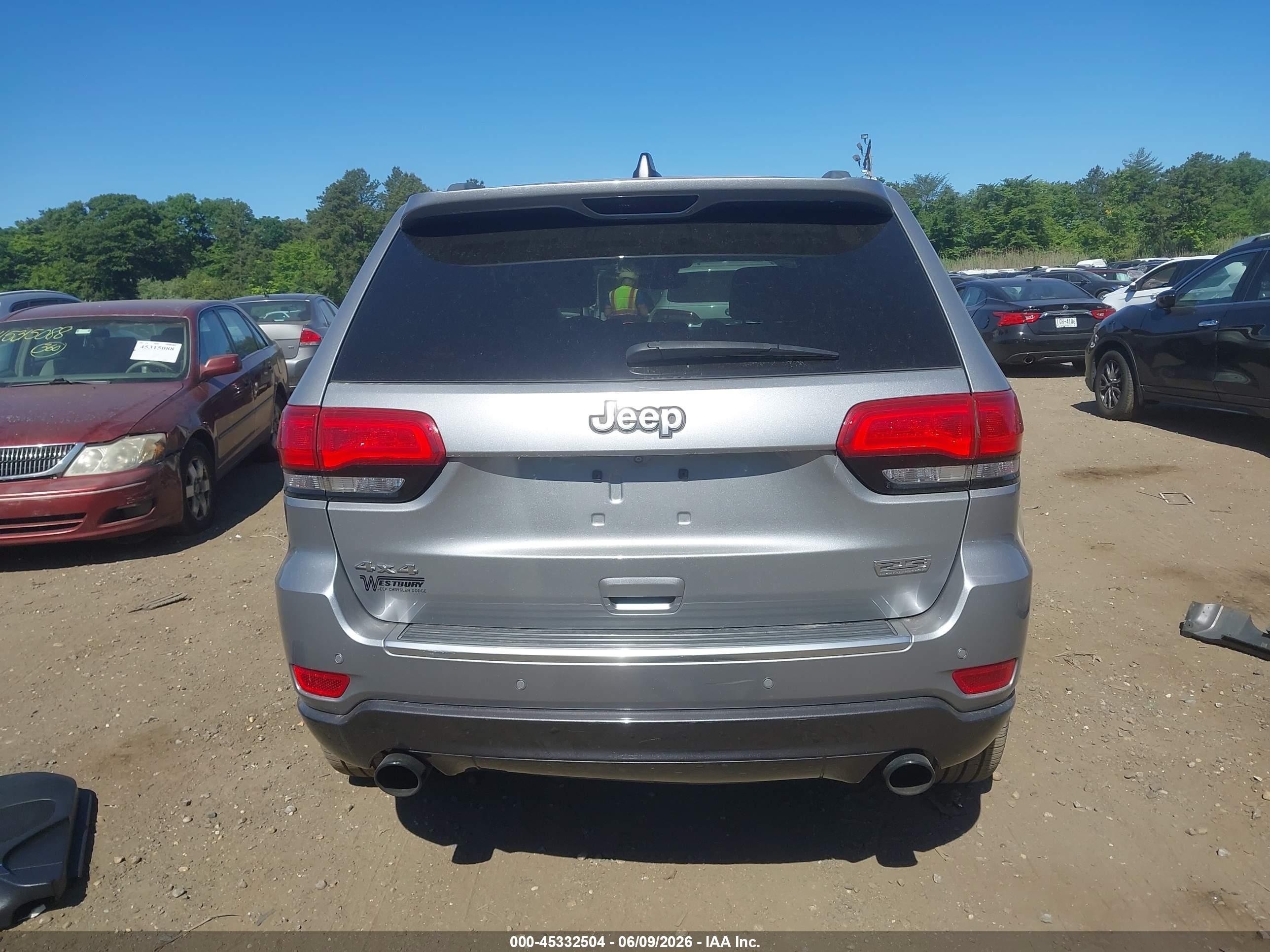 2018 Jeep Grand Cherokee Sterling Edition 4x4 Silver vin: 1C4RJFBG6JC263532