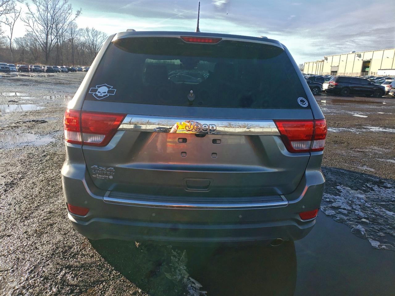2012 Jeep Grand Cherokee Limited Silver vin: 1C4RJFBG7CC342260