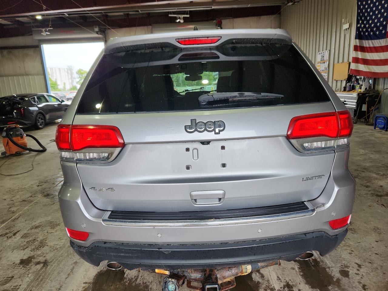 2014 Jeep Grand Cherokee Limited Gray vin: 1C4RJFBG7EC328541 Damage: Lift Gate, Chipped, 3