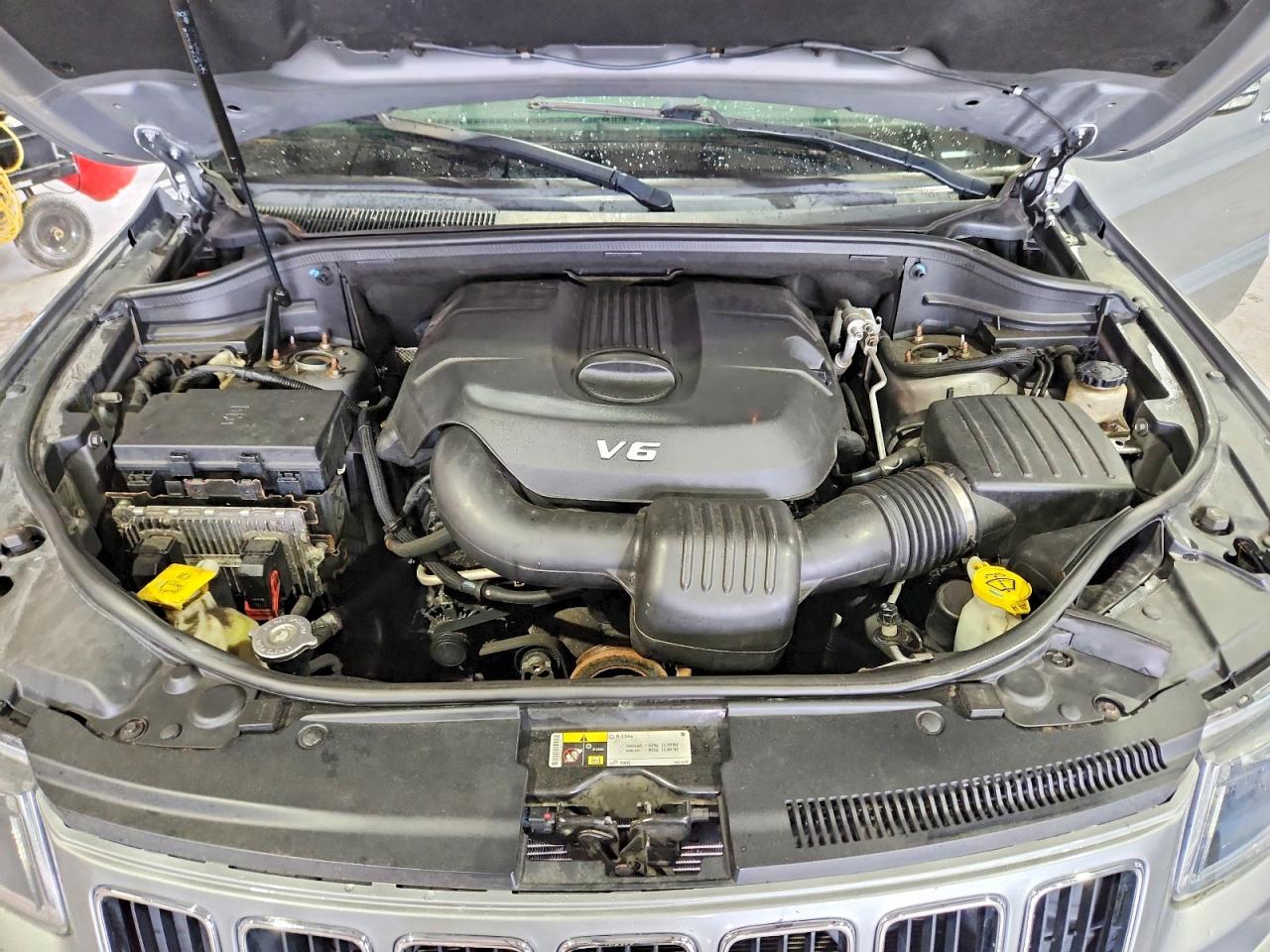 2014 Jeep Grand Cherokee Limited Gray vin: 1C4RJFBG7EC328541